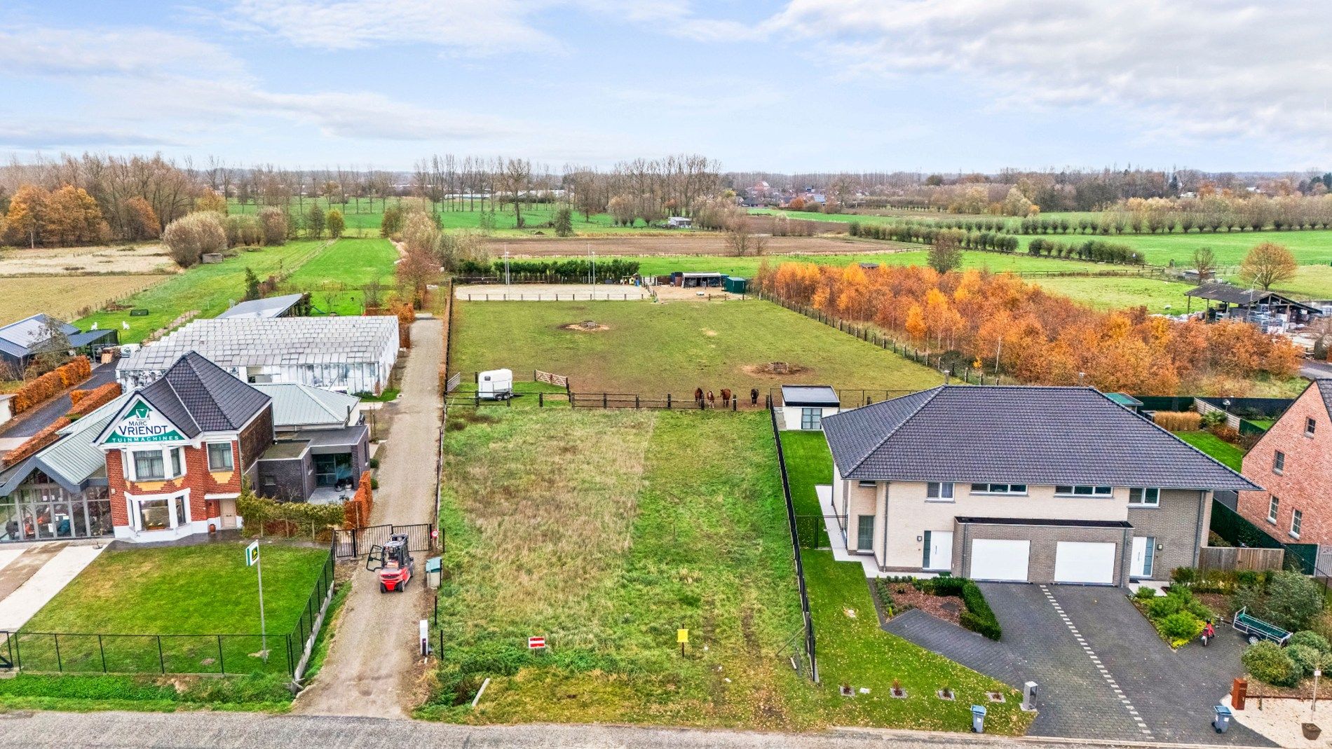 Residentiële bouwgrond voor HOB aan stadsrand Lokeren foto 2