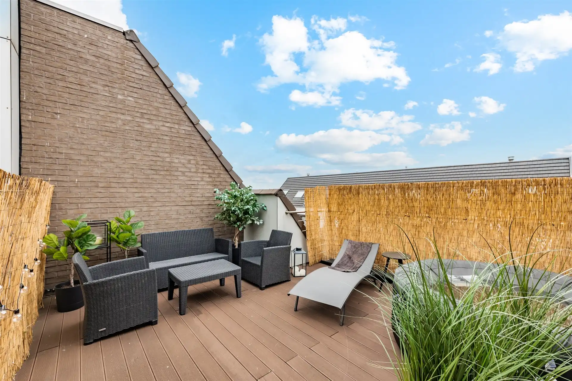 Modern en lichtrijk appartement met 3 terrassen+staanplaats  foto 6