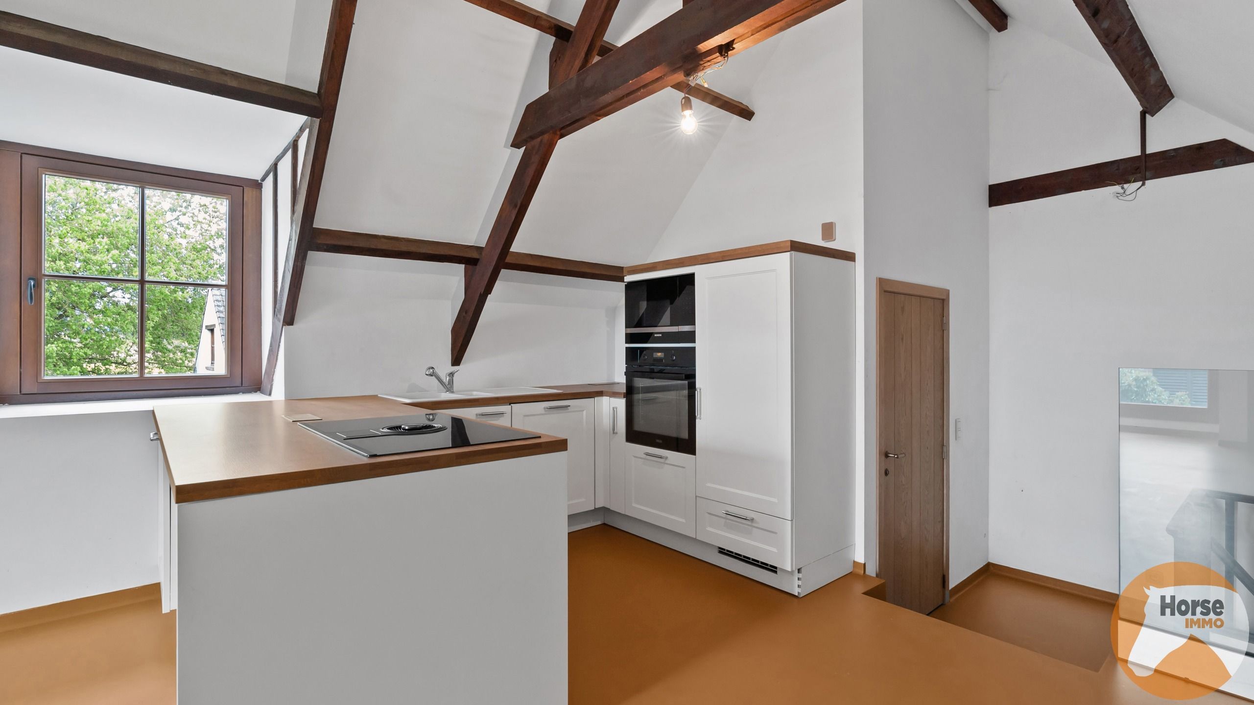 ZOTTEGEM - Hoeve met B&B en stallen op +/- 2,8HA foto 28
