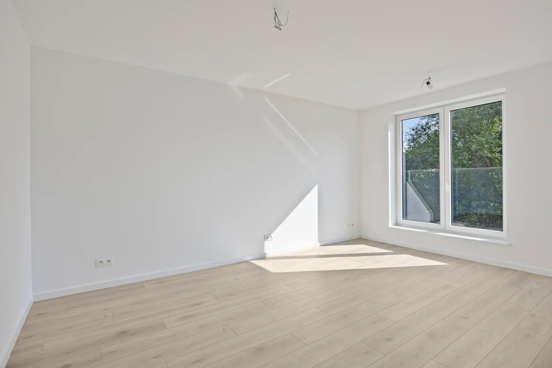 Nieuwbouwwoning met 6 slaapkamers & 3 badkamers (aan 6% btw) foto 13
