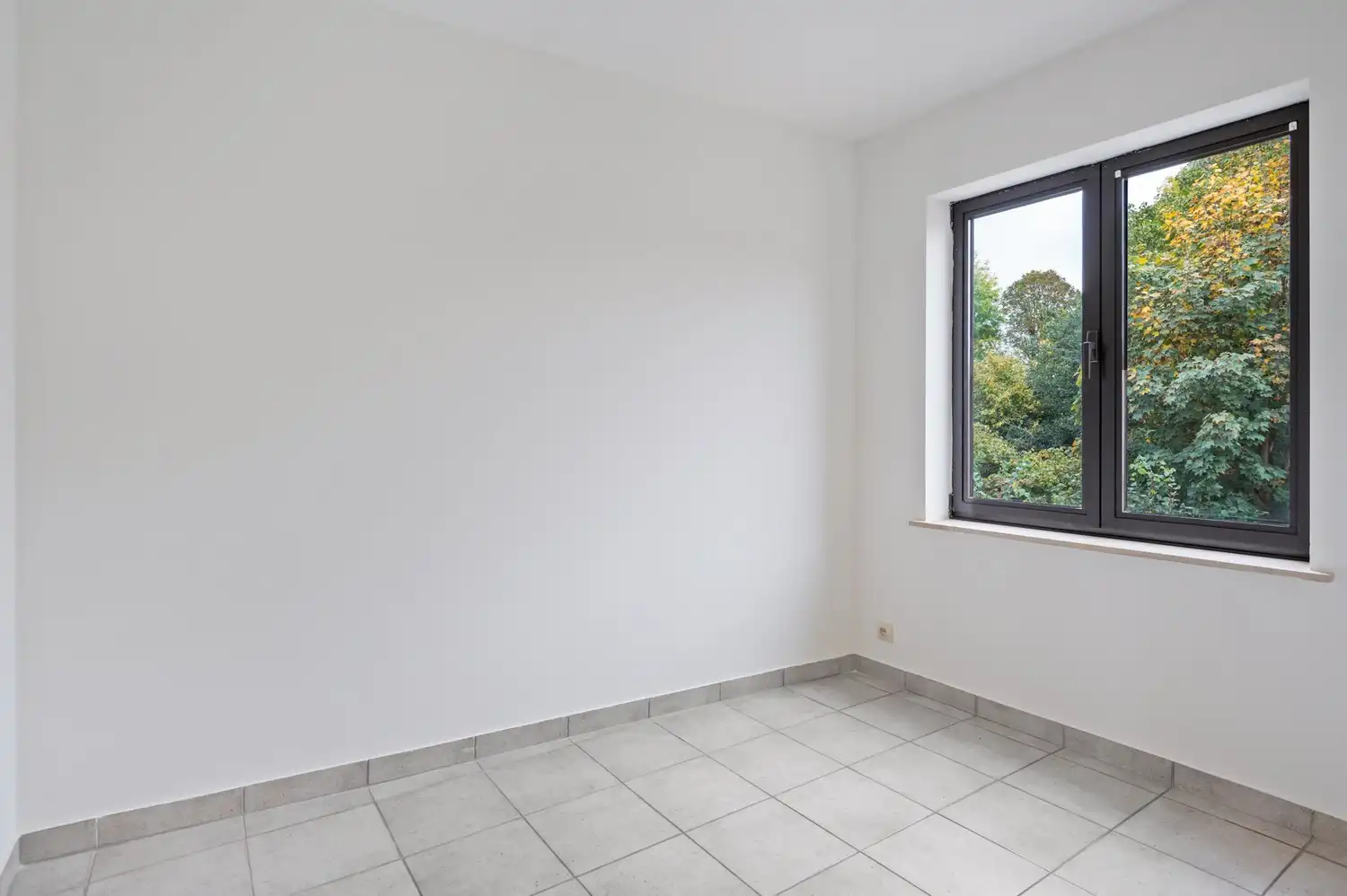 Appartement met 2 slaapkamers en terras in Wommelgem! foto 8