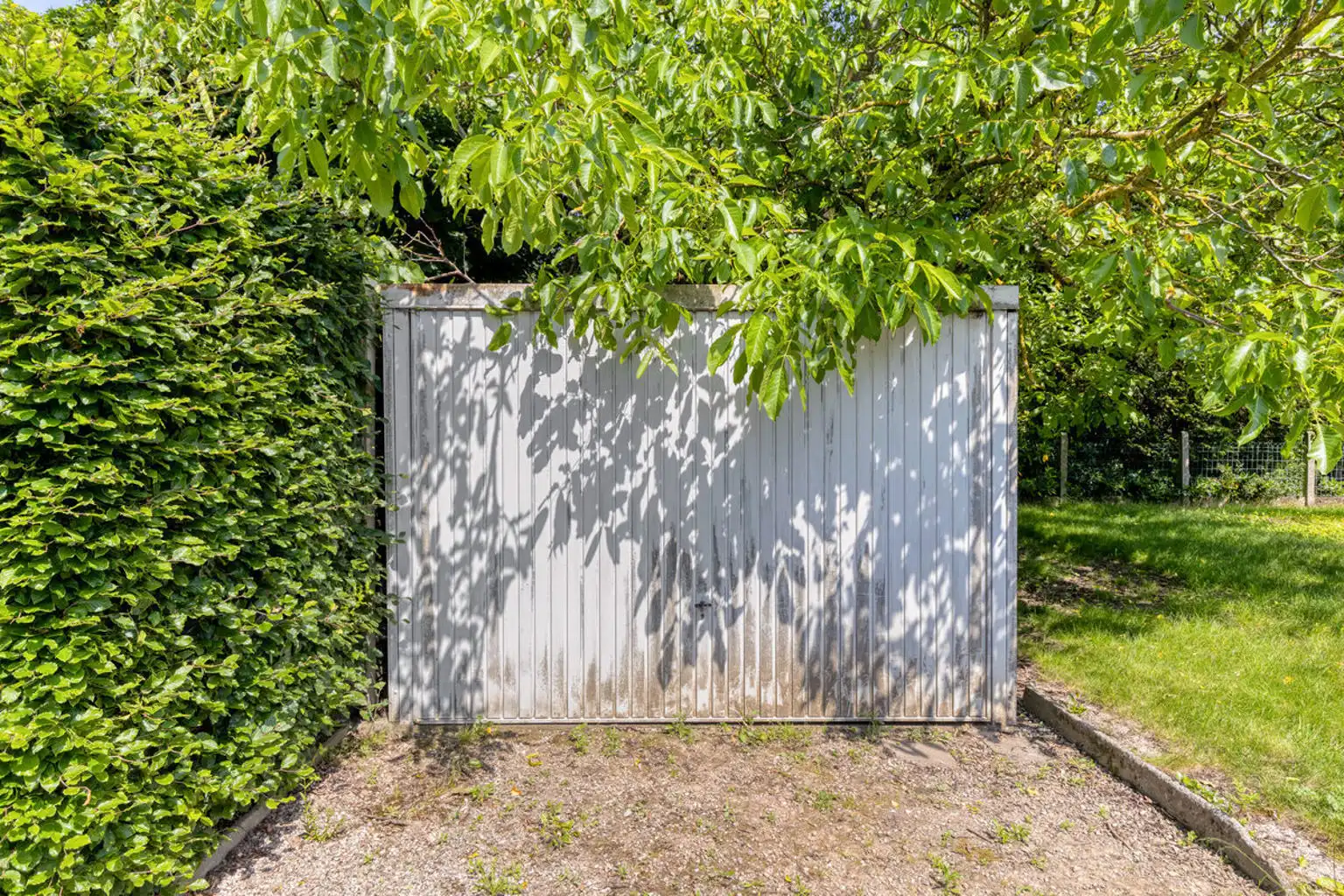 Instapklare bungalow met prachtige tuin  foto 23