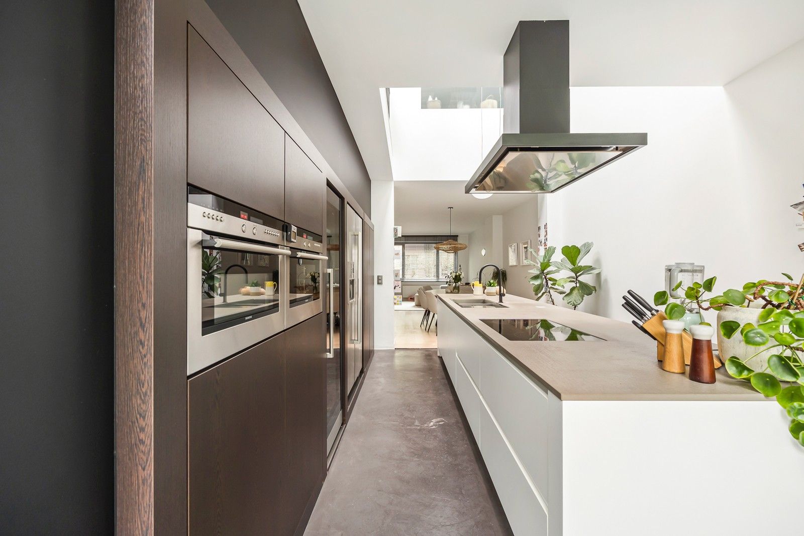 Prachtige hedendaagse herenwoning in de geliefde wijk Pulhof in Berchem foto 4