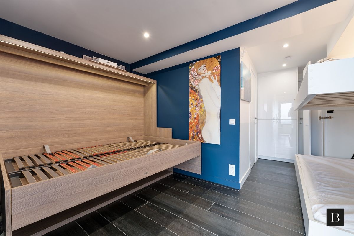 Prachtig penthouse op de zeedijk te Blankenberge foto 10