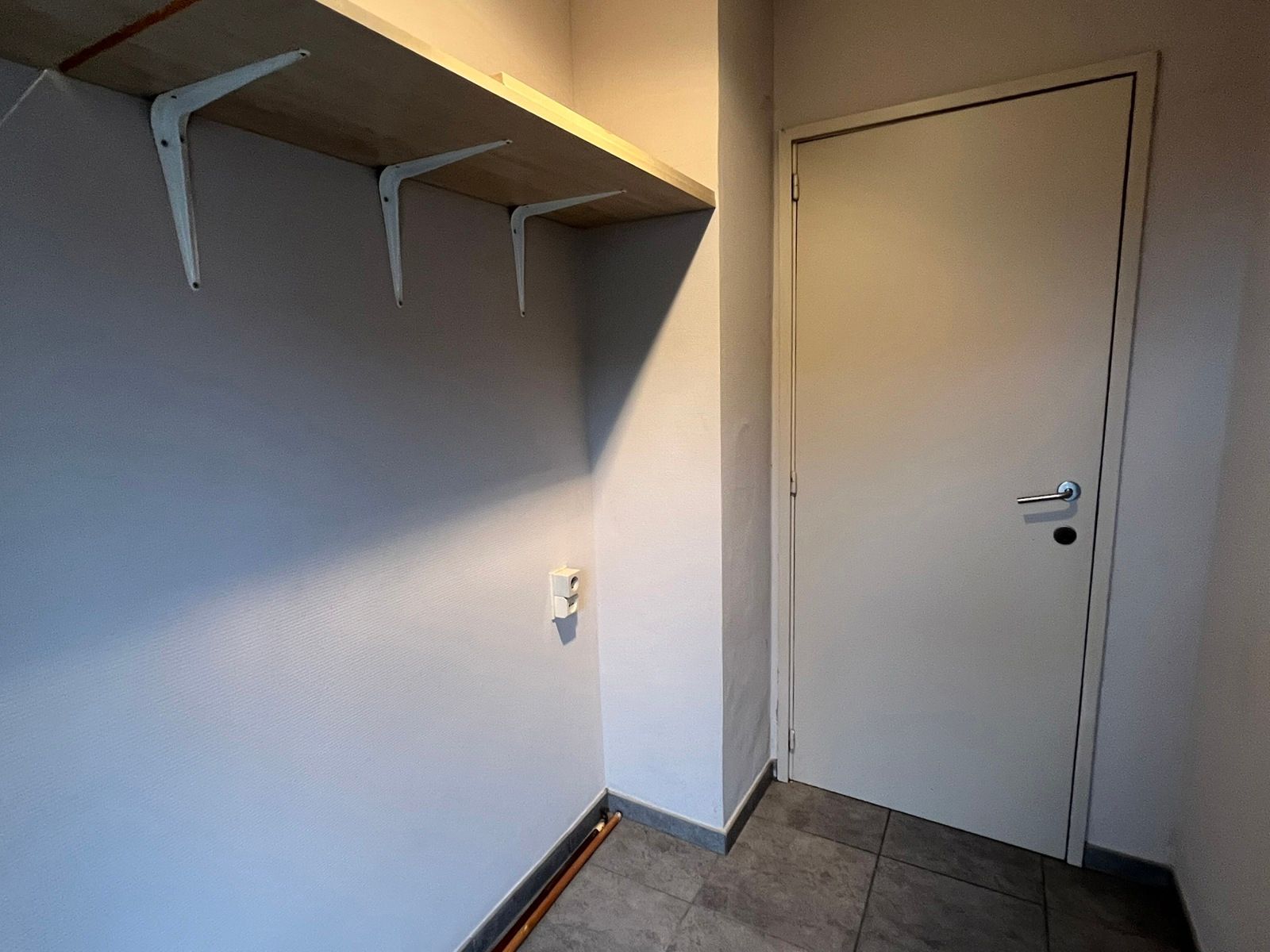 Eénslaapkamerappartement in een kleinschalige residentie met eigen garage foto 8