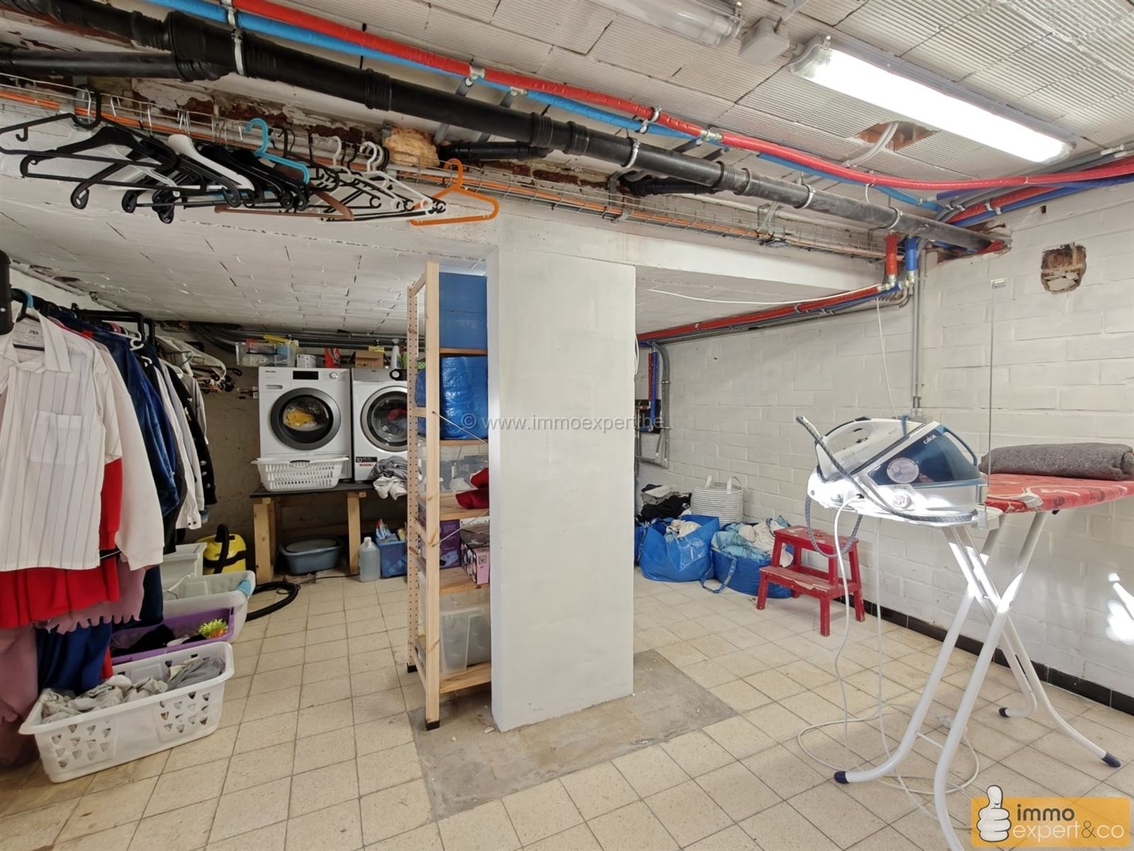 DILBEEK: Ruime gerenoveerde gezinswoning met 5 slpks en 2 badkamers foto 21