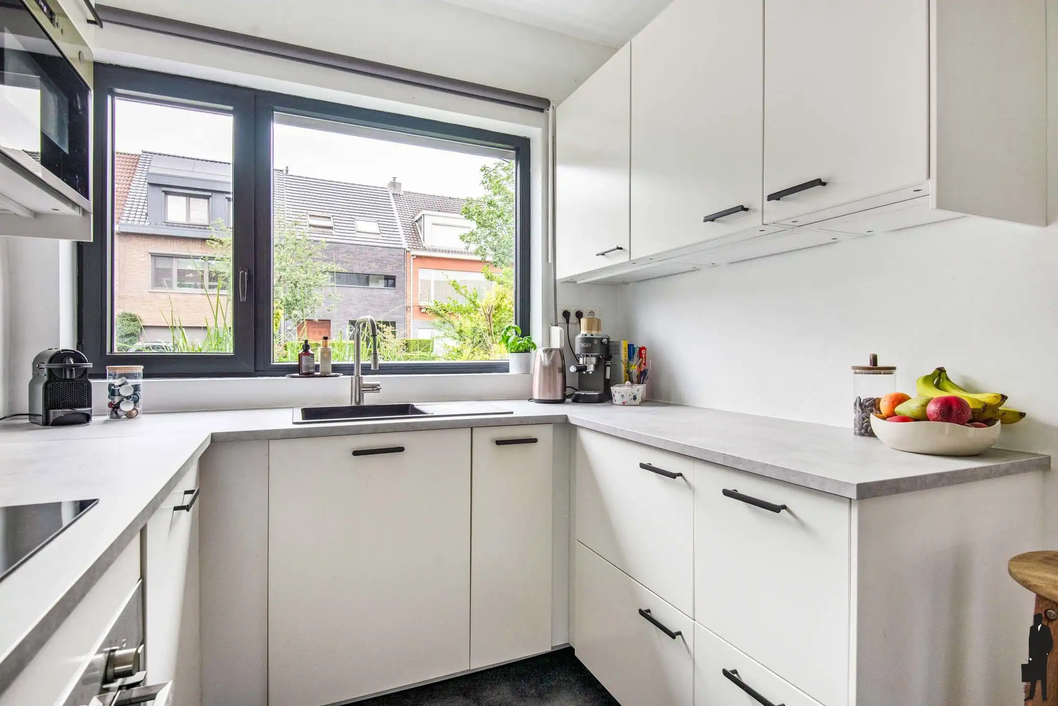 Instapklare gezinswoning met 3 slaapkamers en gezellige tuin foto 9