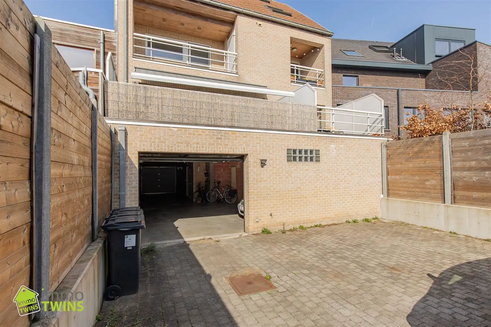 Leuk 1-slaapkamer appartement, met staanplaats en zonnige dakterras foto 17