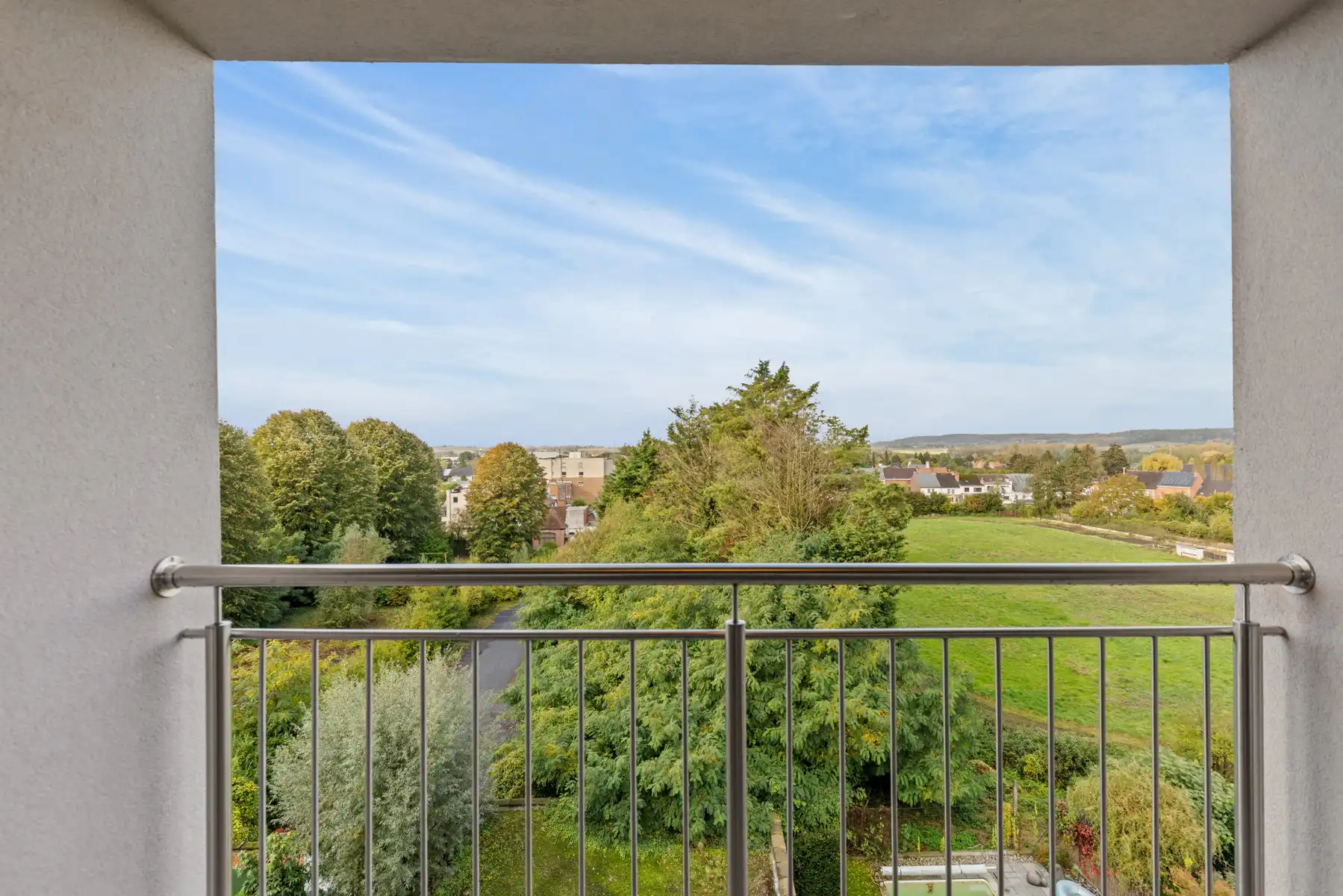 Volledig gerenoveerd appartement met dubbele garage in Ronse foto 5