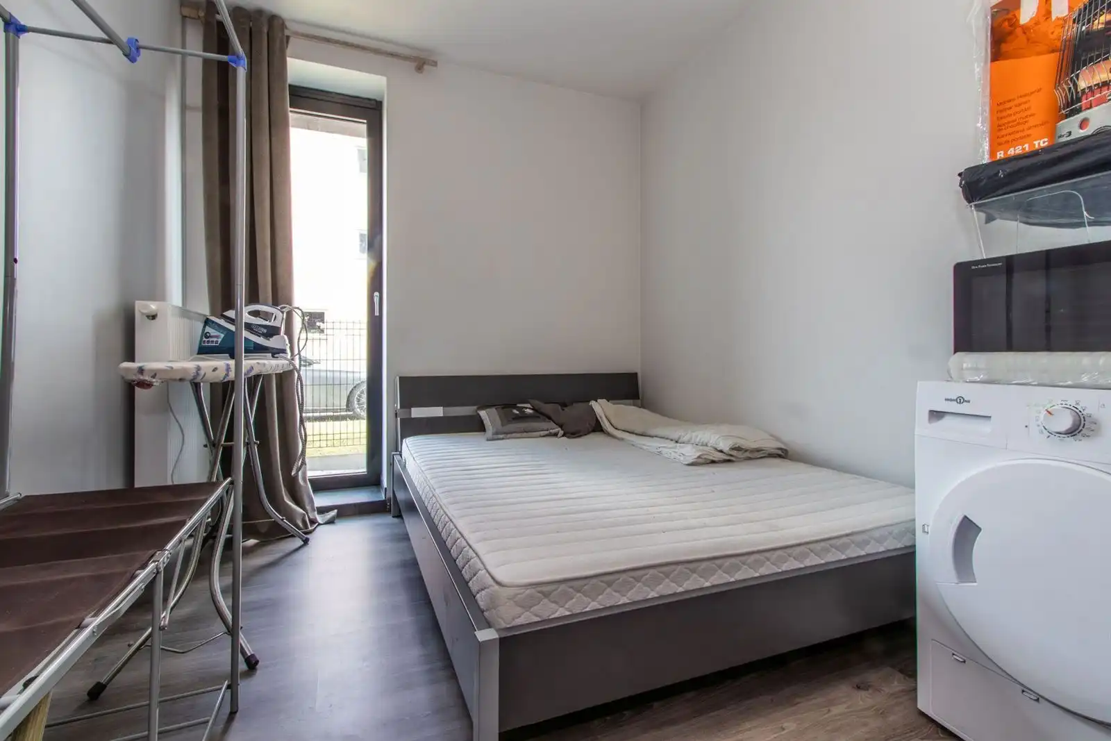 Appartement op de gelijkvloerse verdieping met 2 slaapkamers, terras & tuin en staanplaats  foto 12