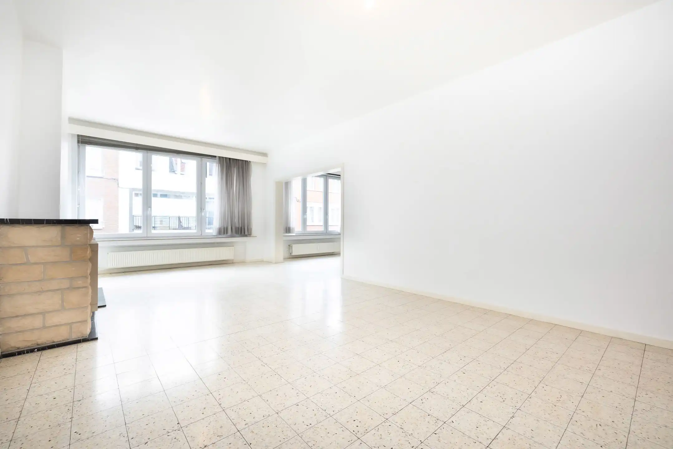 Appartement met 3 slaapkamers + tuin + garagebox foto 2