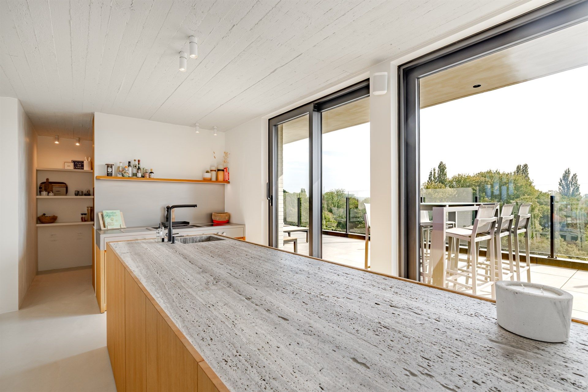 Luxueus penthouse met adembenemend zicht in het hart van Aalst  foto 6