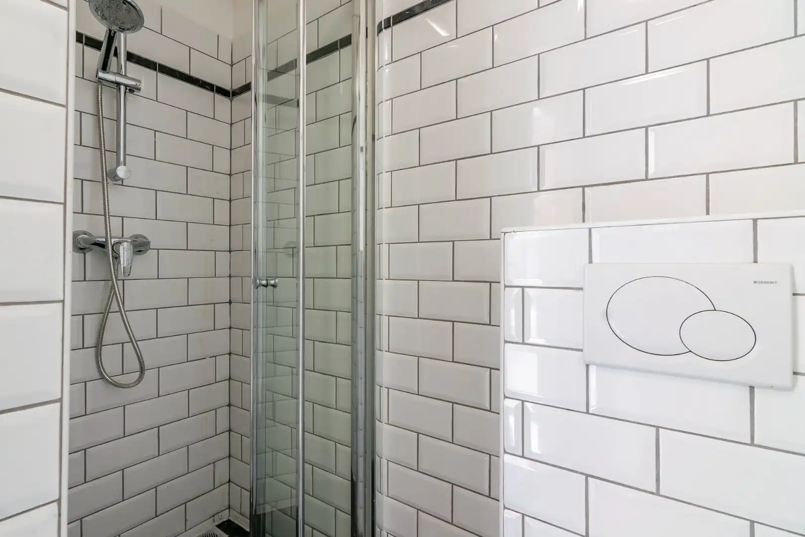 Licht appartement op leuke ligging foto 5