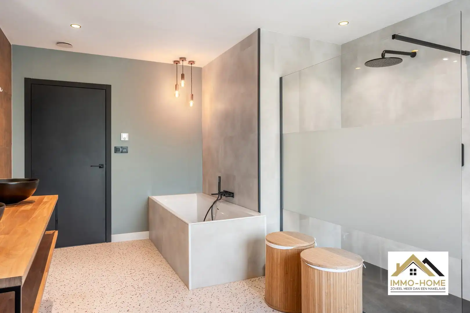 Gerenoveerde vrijstaande woning (EPC-A) op een topligging in Daknam! foto 16
