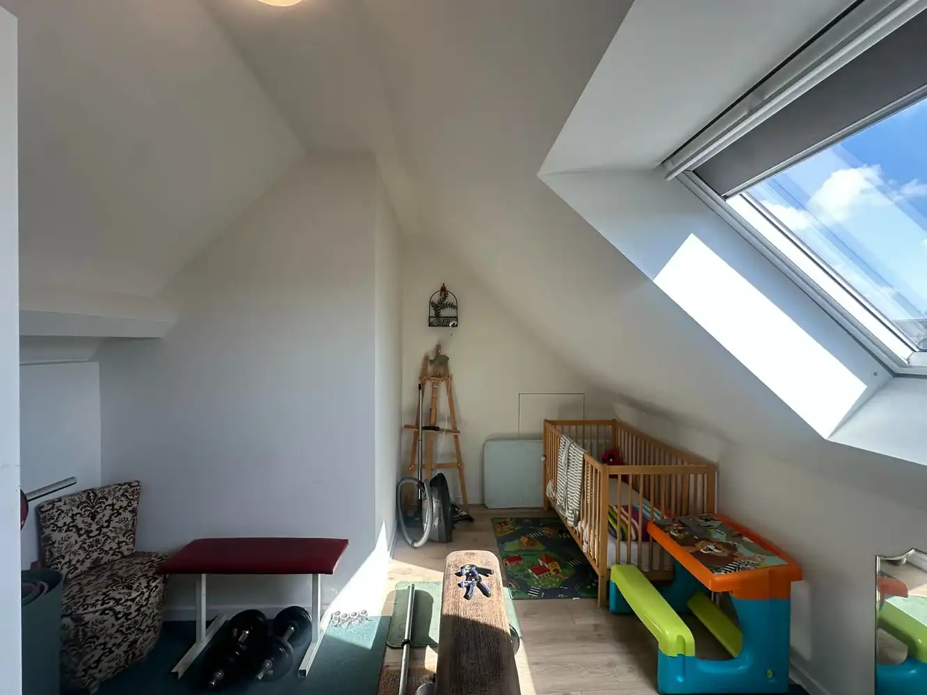 QUASI NIEUWBOUW 125 m2 MET 3 SLAAPKAMERS EN RUIM TERRAS OPEN ZICHT foto 13