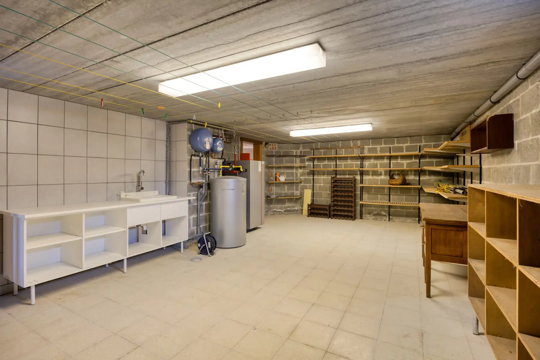 Zeer rustig gelegen villa met veel mogelijkheden foto 23