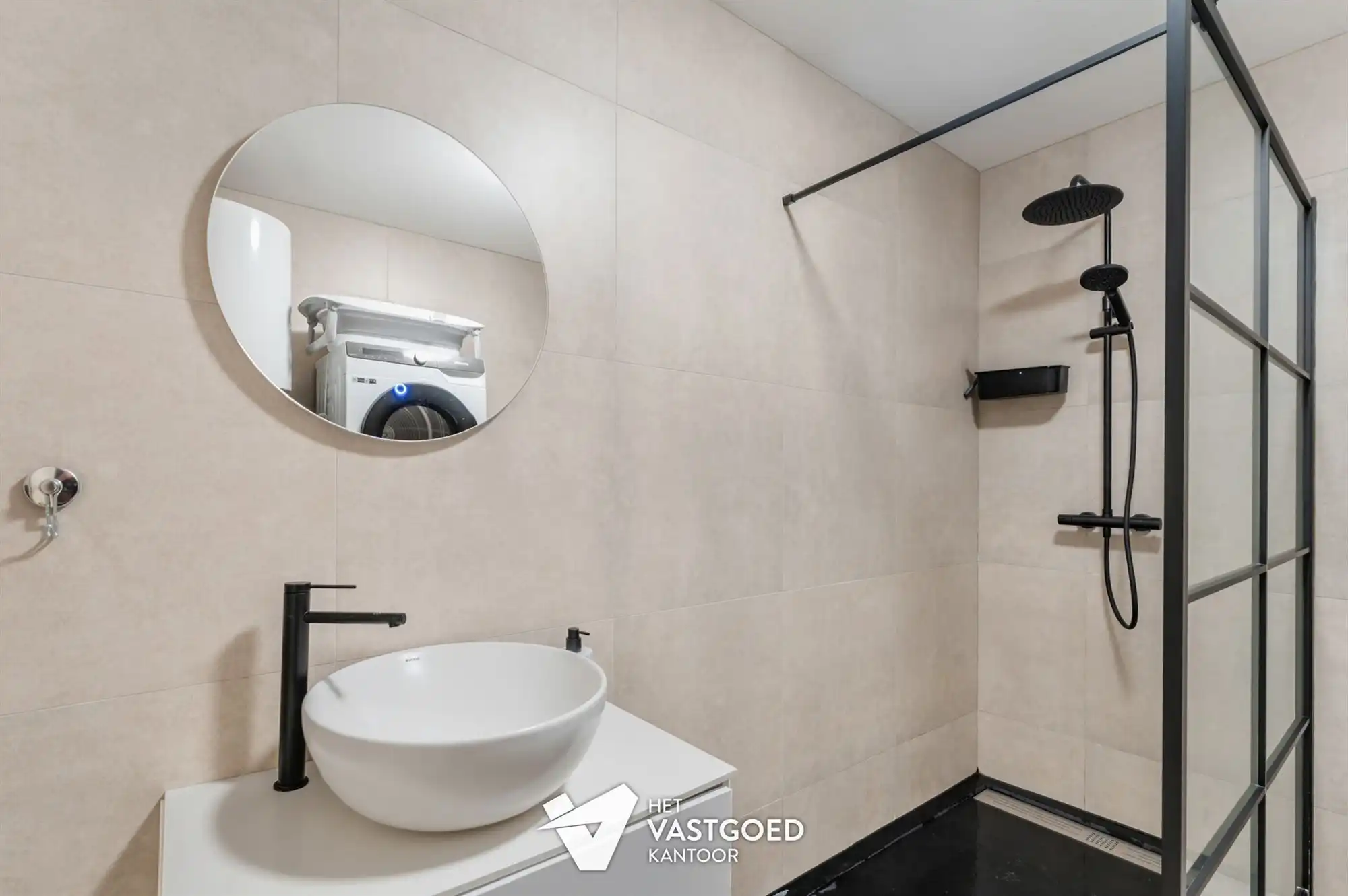 RECENT GERENOVEERD APPARTEMENT (95M²) MET 2 SLAAPKAMERS TE AS foto 14