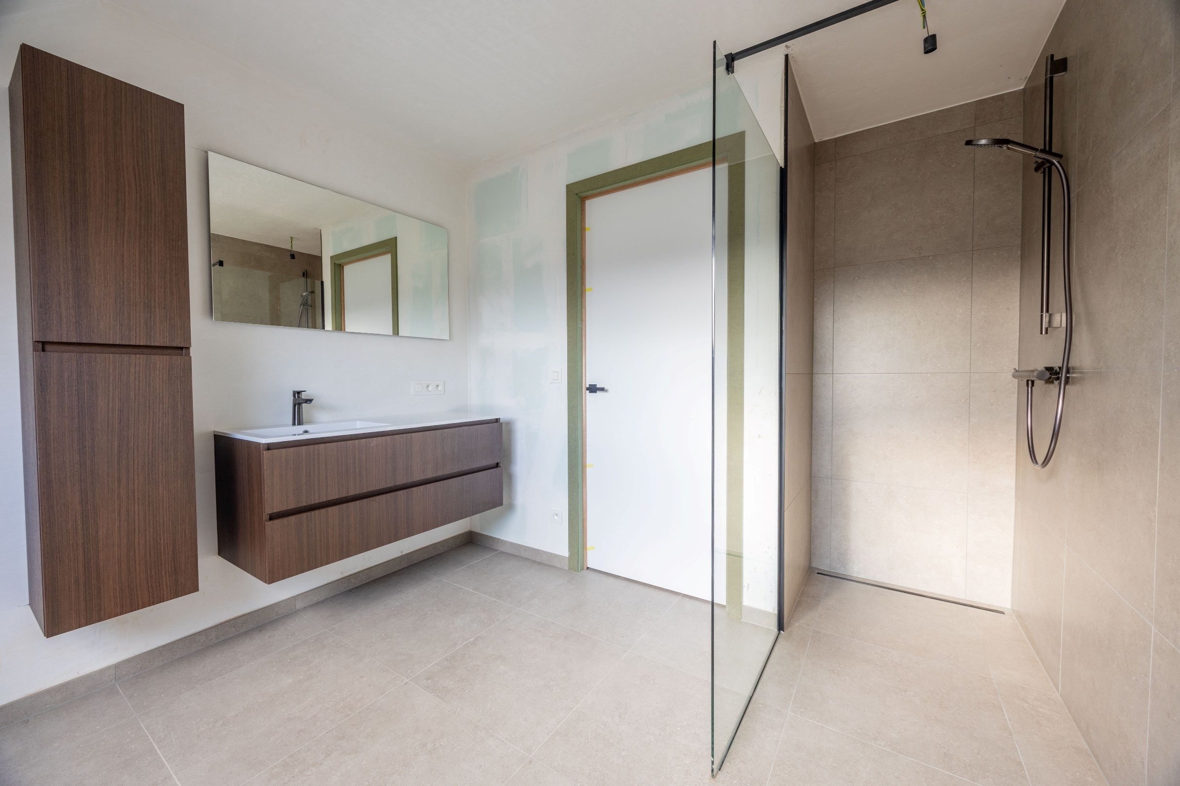 PRACHTIGE NIEUWBOUWWONING MET GARAGE foto 6