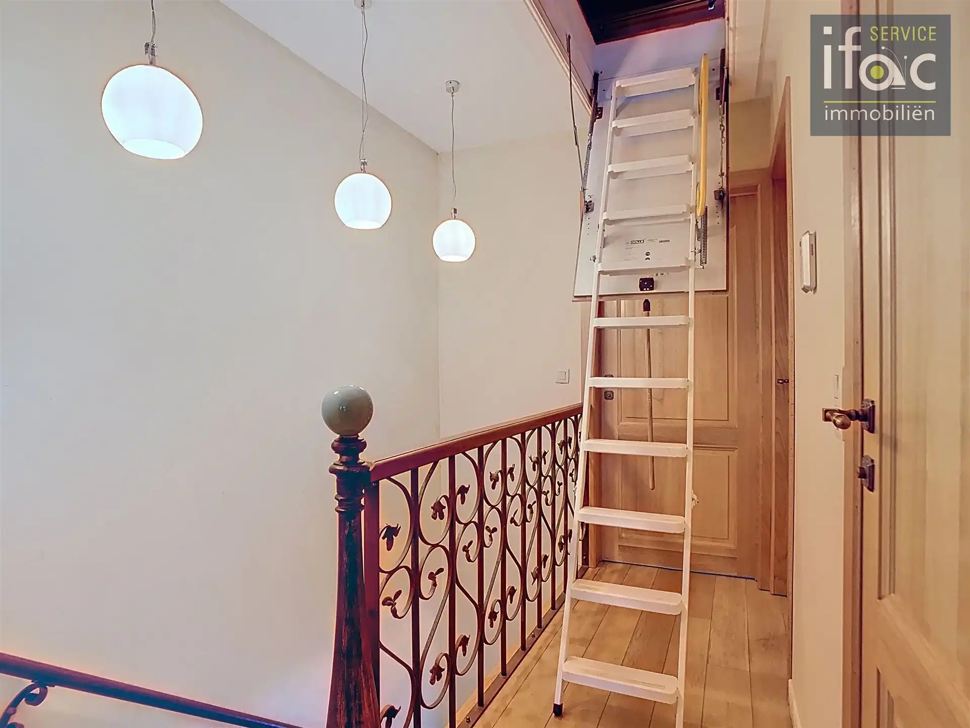 Ruim en modern duplex appartement op een toplocatie foto 24