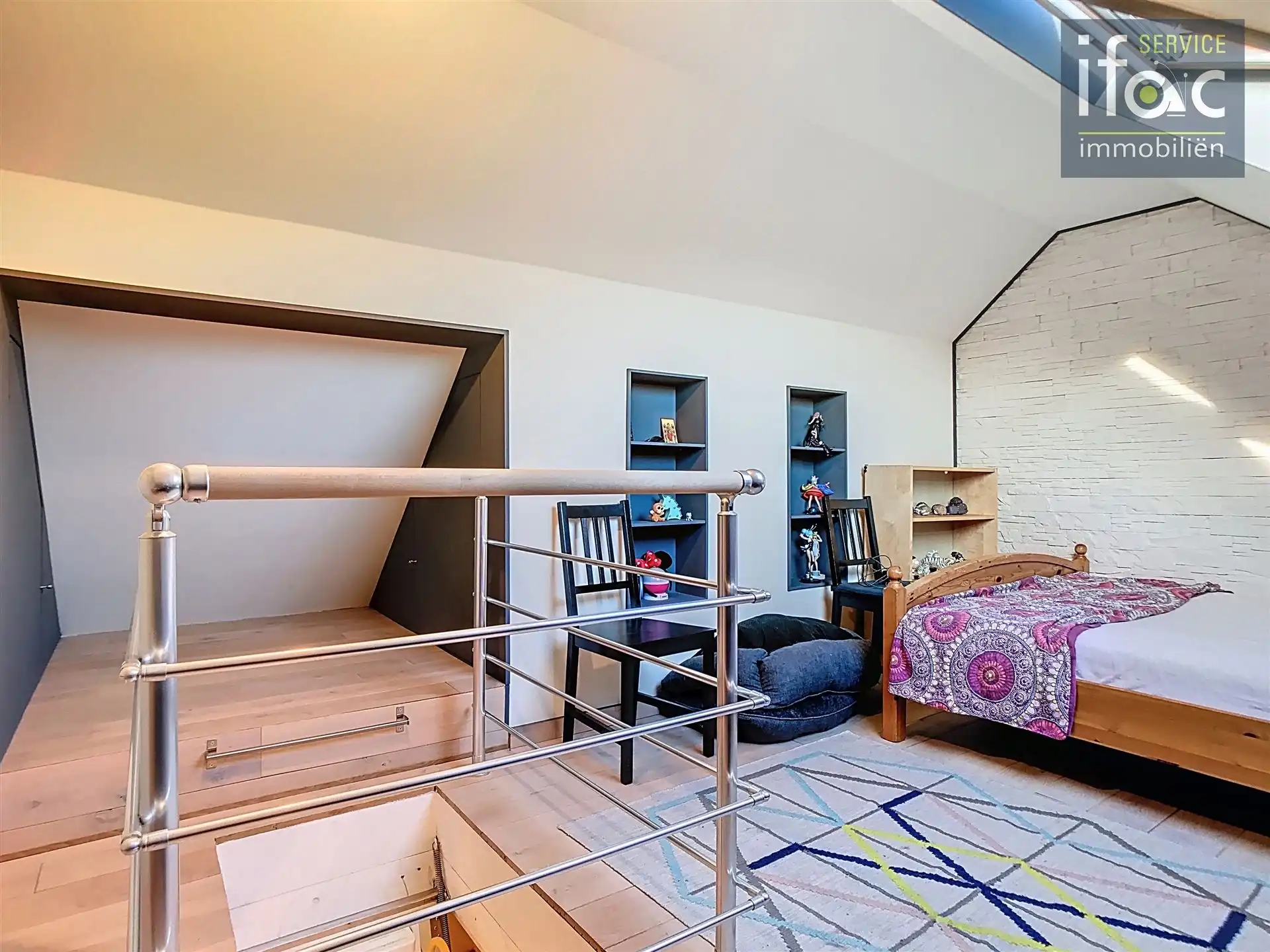 Ruim en modern duplex appartement op een toplocatie foto 24
