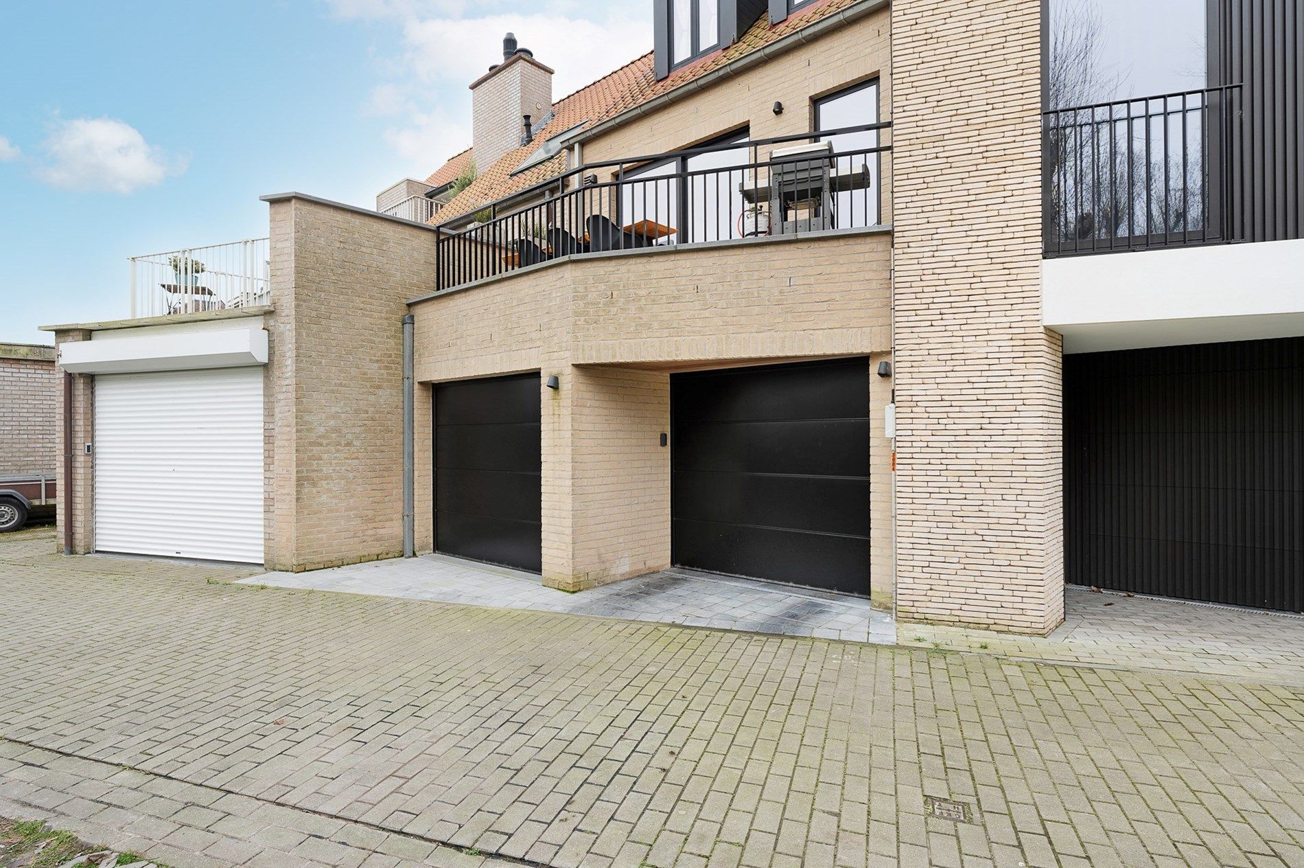Recent huis met dubbele inpandige garage te Knokke-Heist foto 2