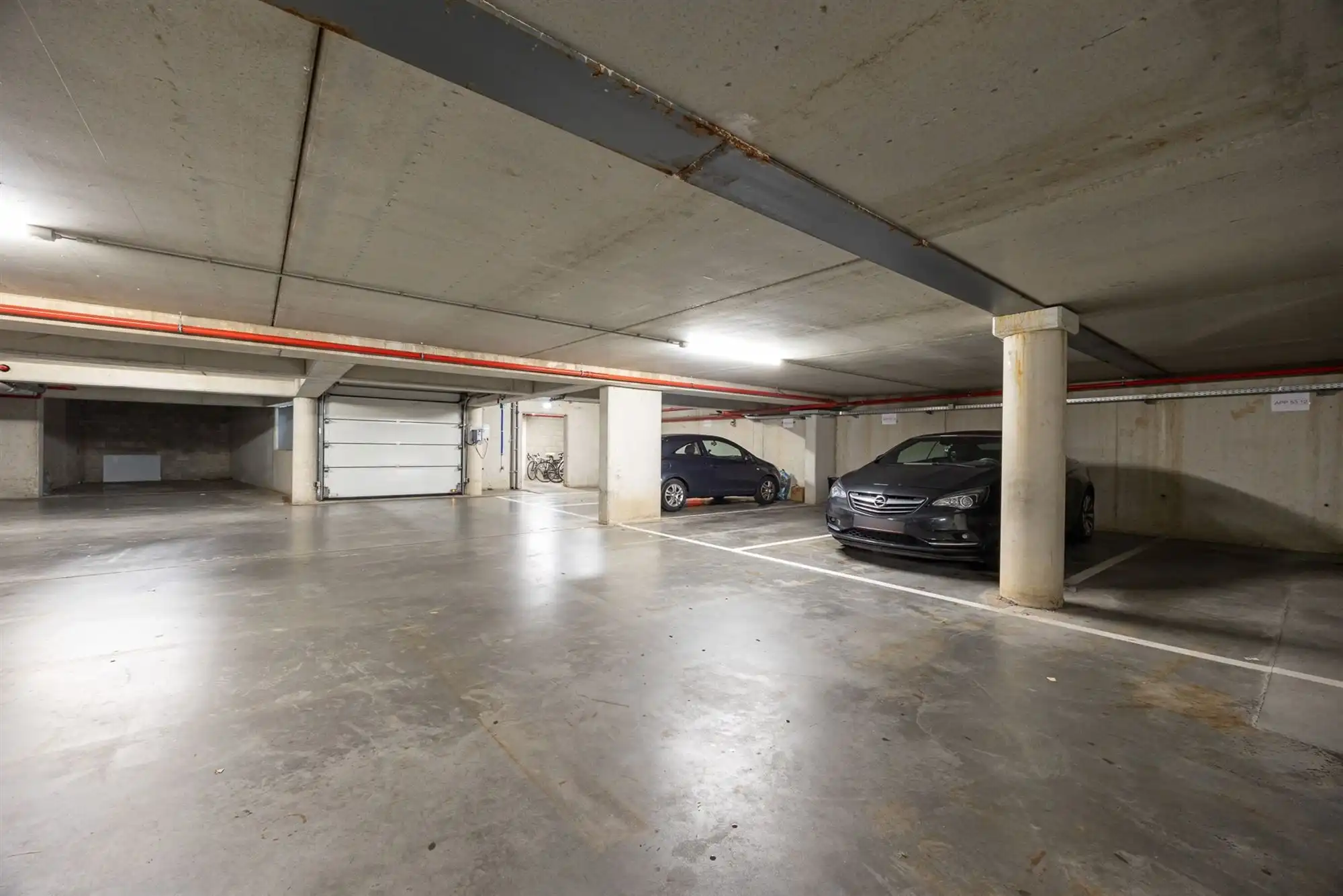 Gelijkvloers appartement met ruime tuin foto 17