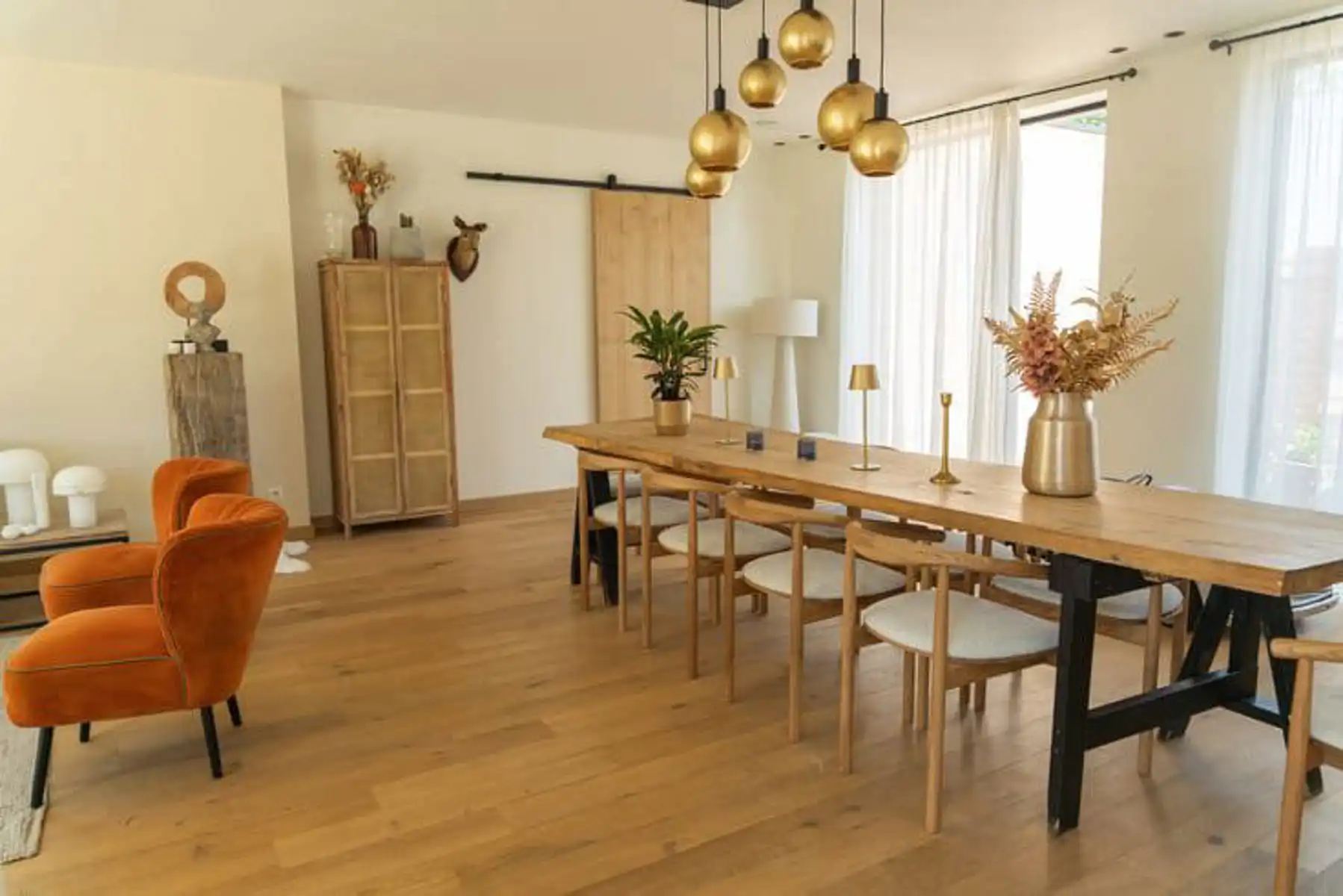 Luxueuze nieuwbouwvilla in een oase van groen  foto {{pictureIndex}}