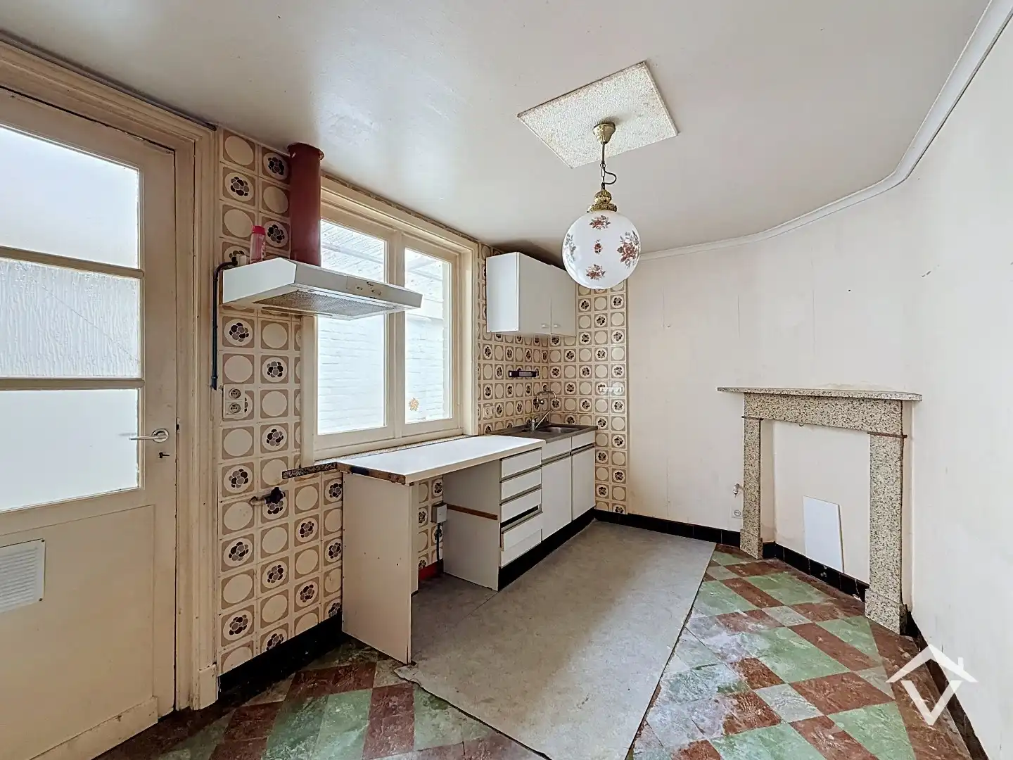 Woning met 3 slaapkamers en tuin te Roeselare foto 6