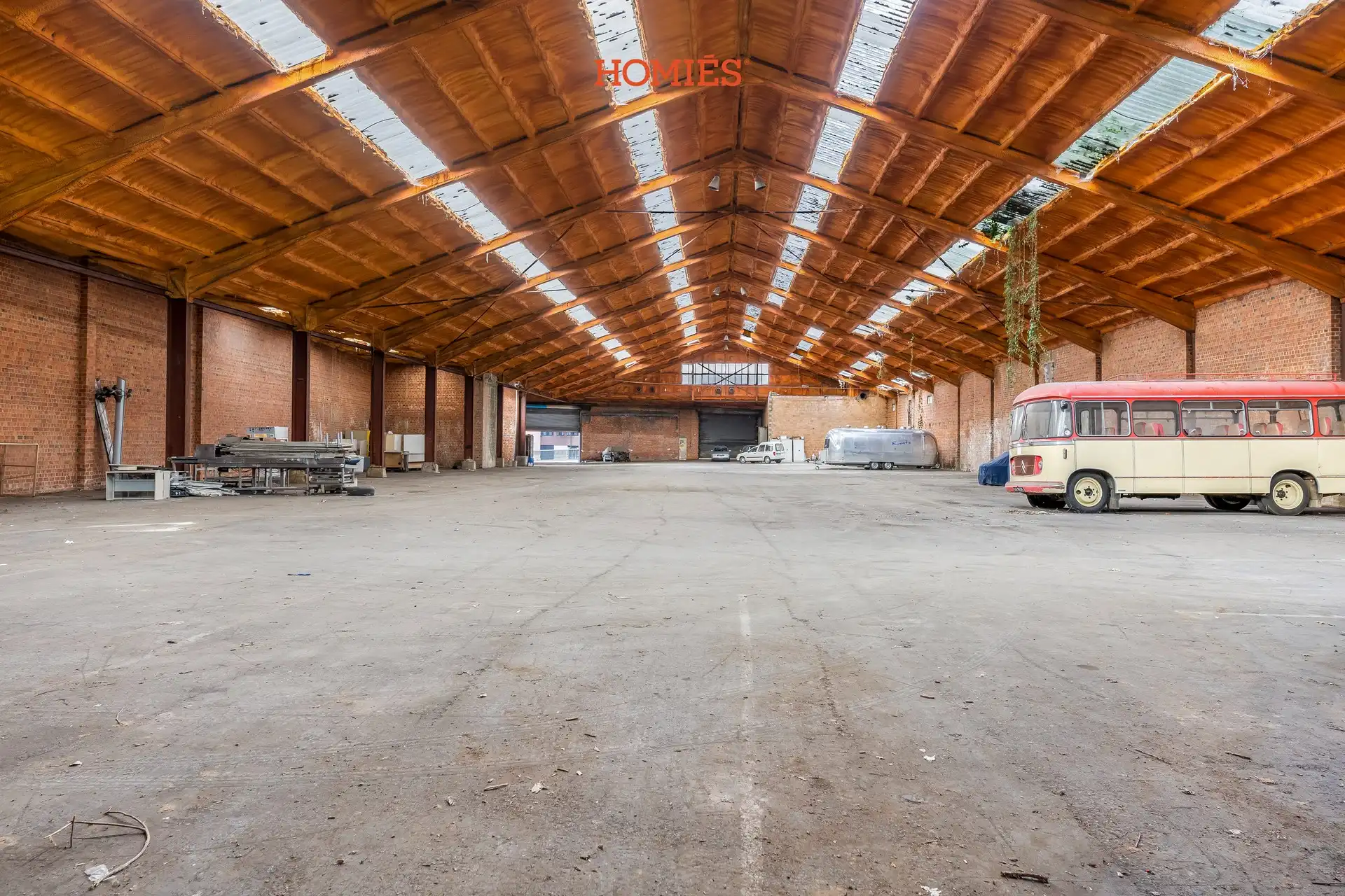 Strategisch gelegen stockageruimte van 2.000 m² foto 3