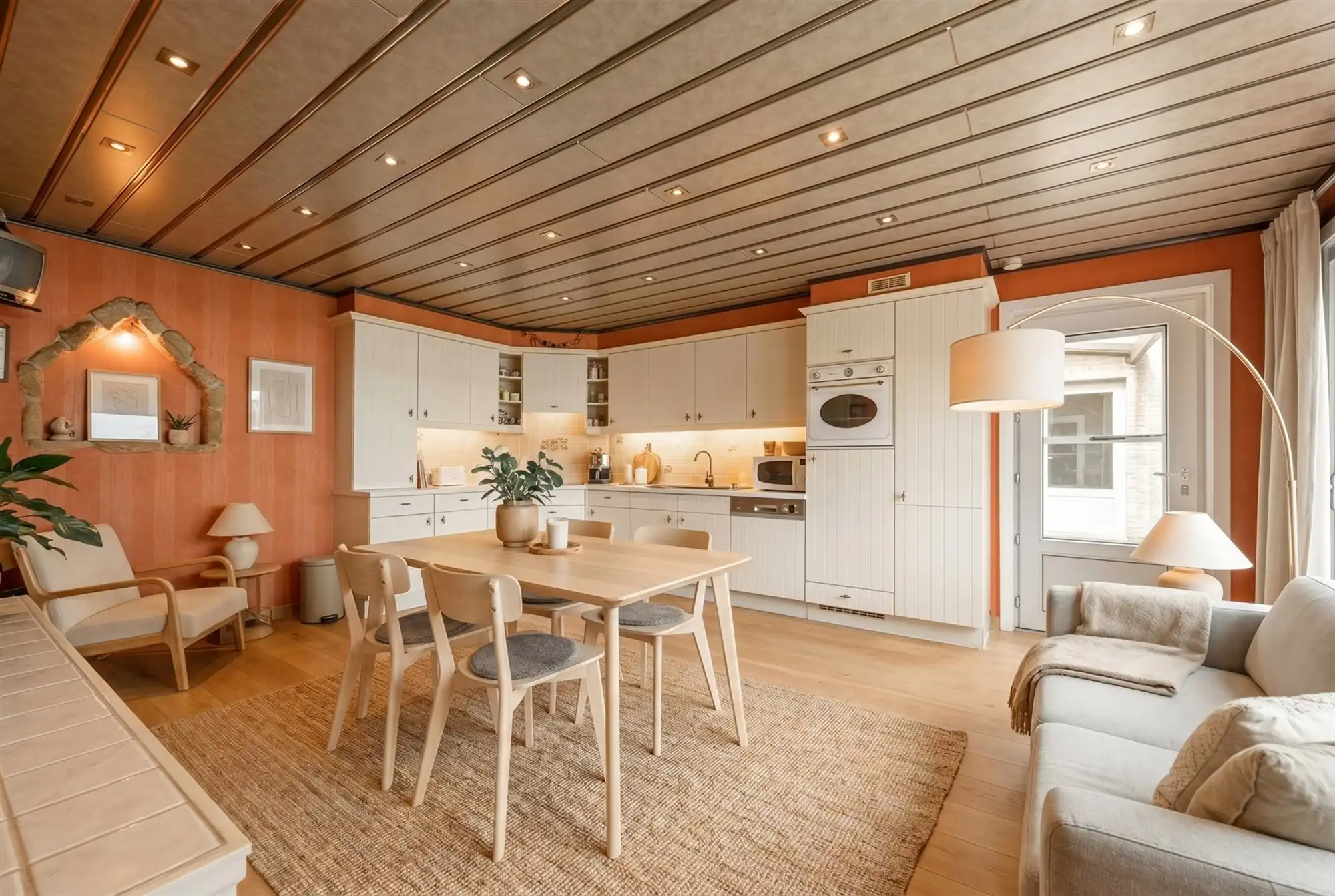 Woning met opslagplaats foto 13