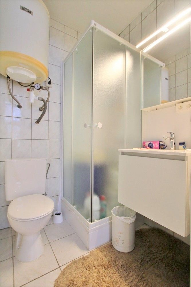 Gelijkvloers appartement met 1 slaapkamer foto 9