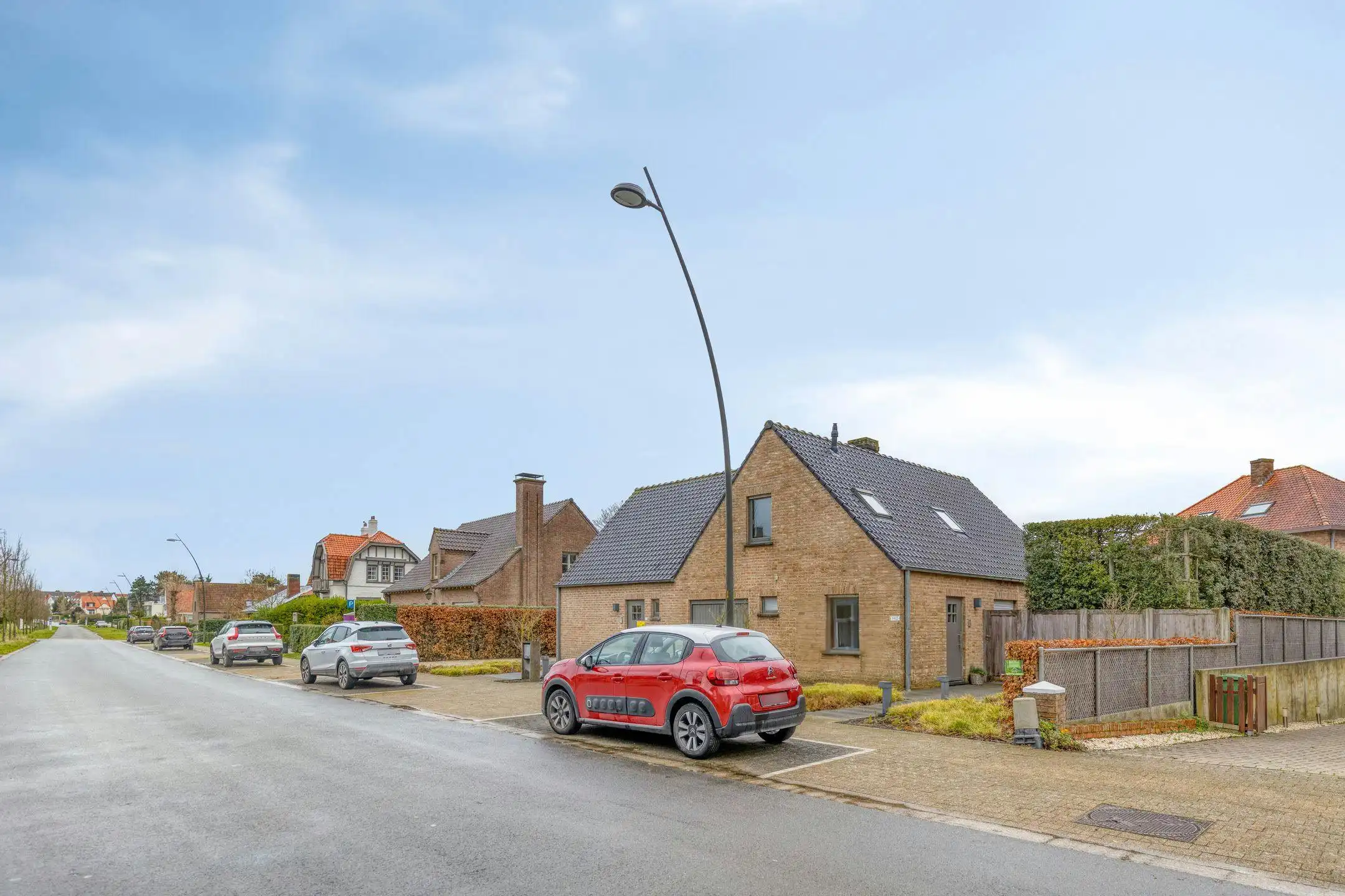 Villa met twee vergunde vakantiewoningen te Sint-Idesbald foto 31