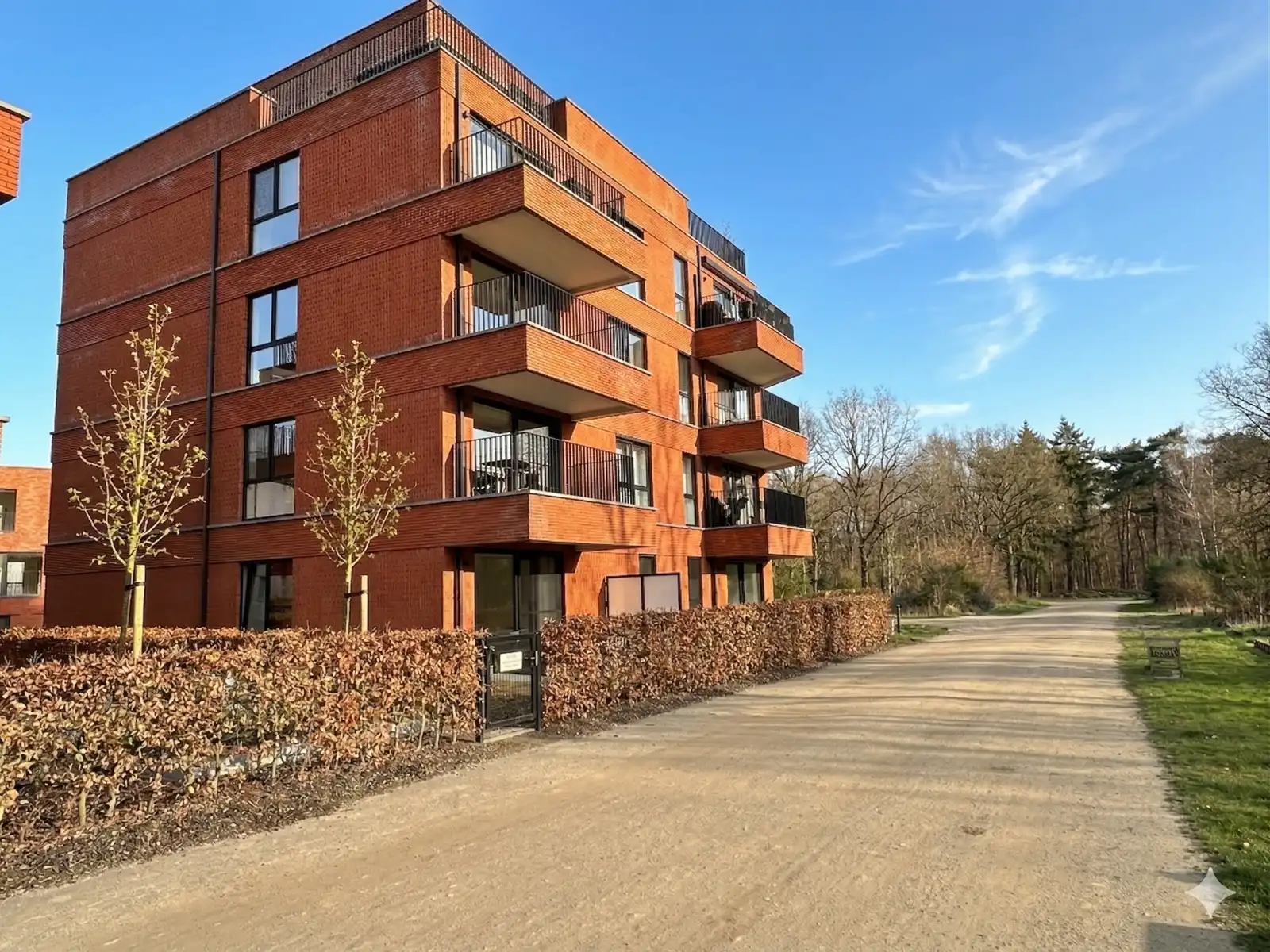 Unieke Penthouse met Panoramisch Uitzicht & Terrassen Rondom foto 4