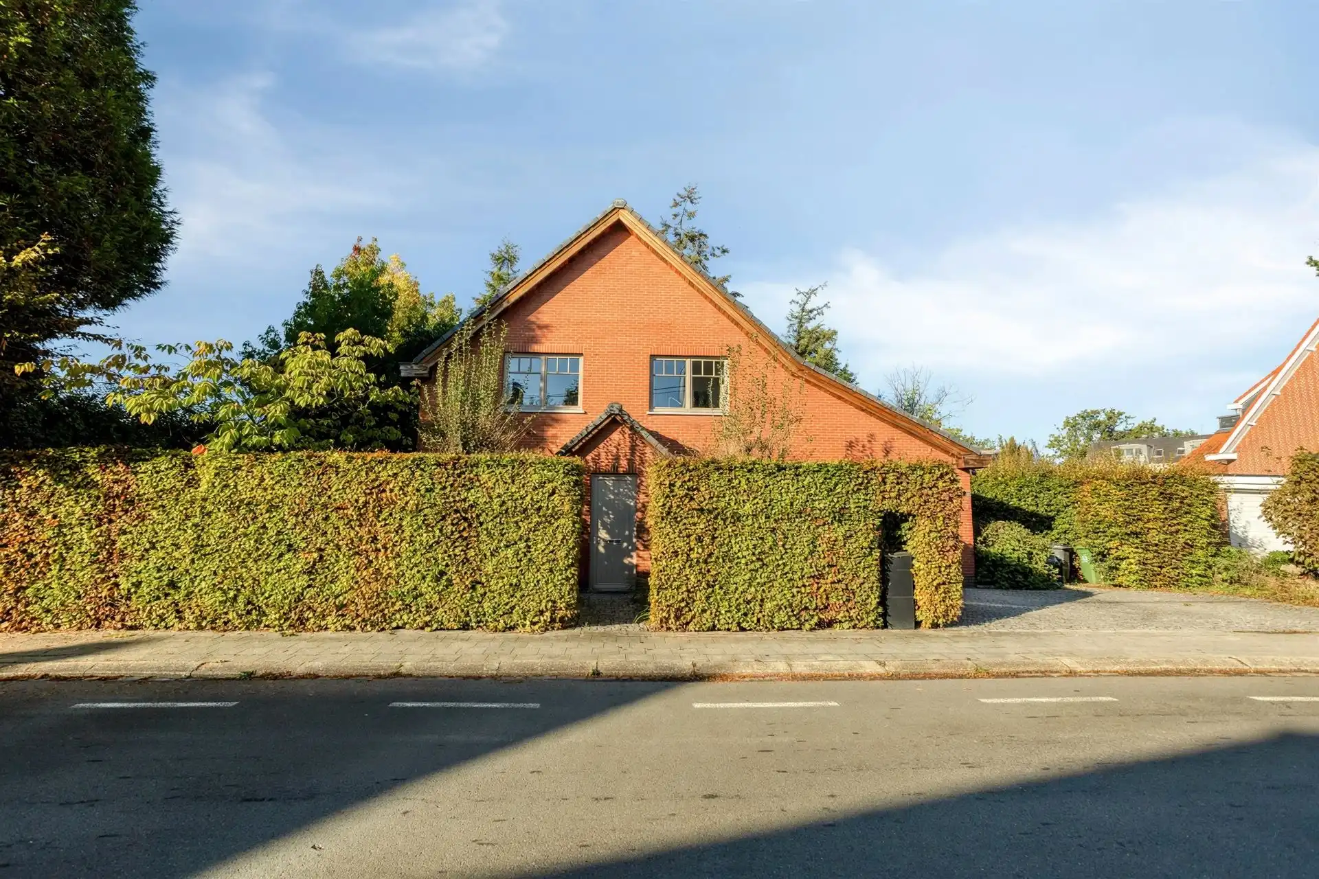 Prachtig gerenoveerde woning op een centrale ligging! foto 3