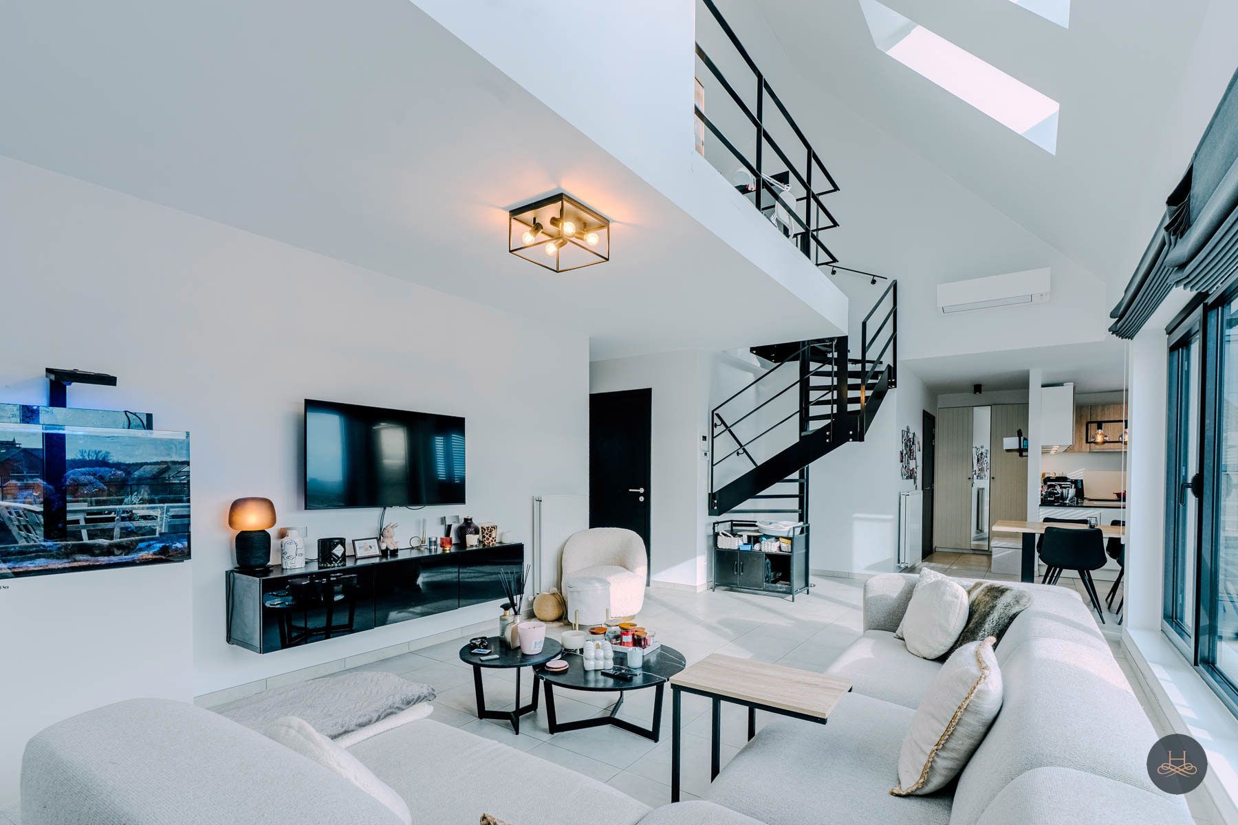 Licht en ruim duplex-penthouse met terras in Betekom foto 12