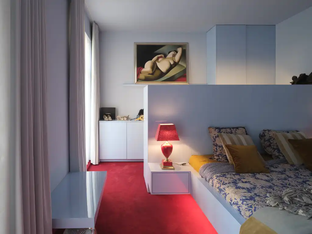 Imposant designappartement met loftallures nabij het Wintercircus en De Krook foto 14