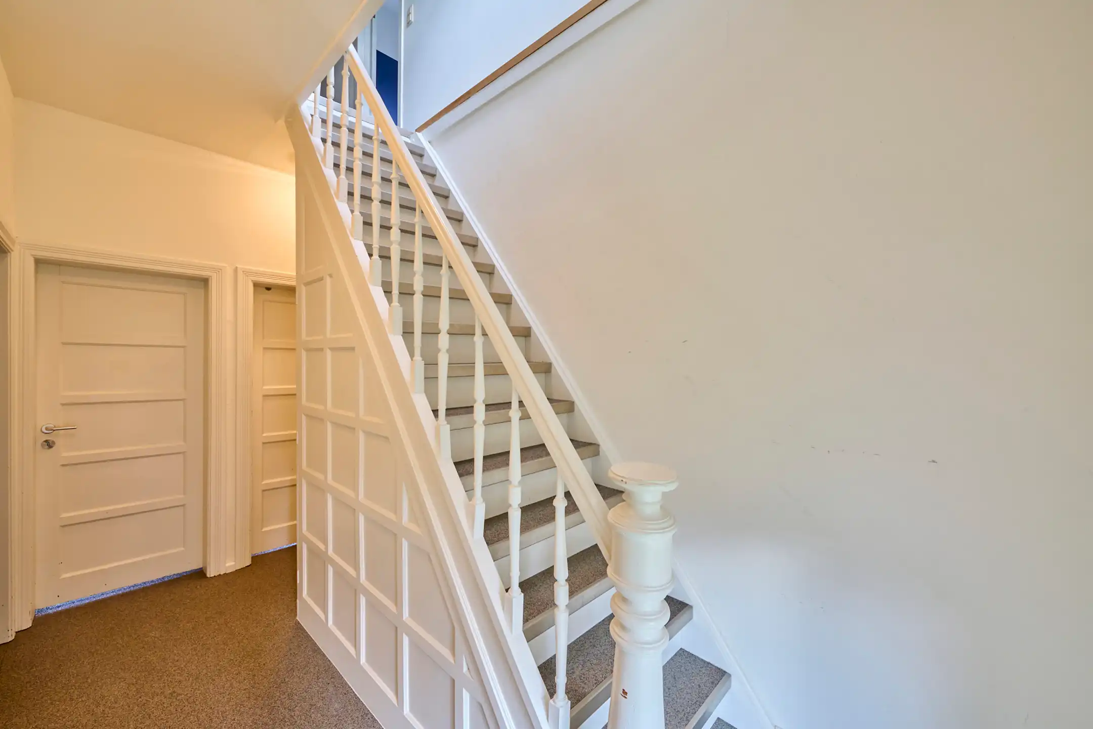 Opbrengsteigendom in het hart van Paal-Beringen foto 10