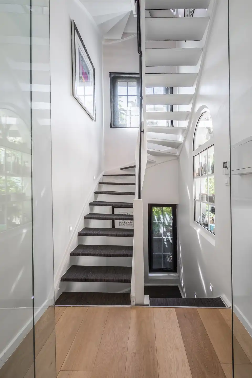 Gekoppelde herenwoningen op toplocatie in de stad !  foto 26