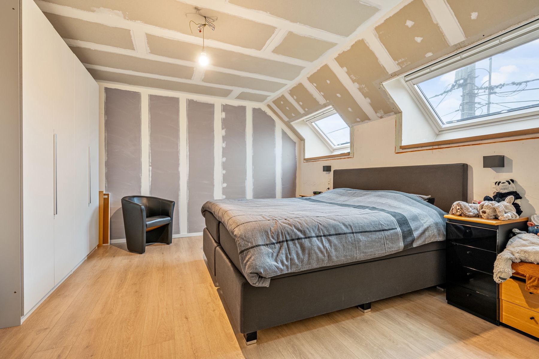 Gerenoveerde Instapklare bel-etage woning met tuin foto 12