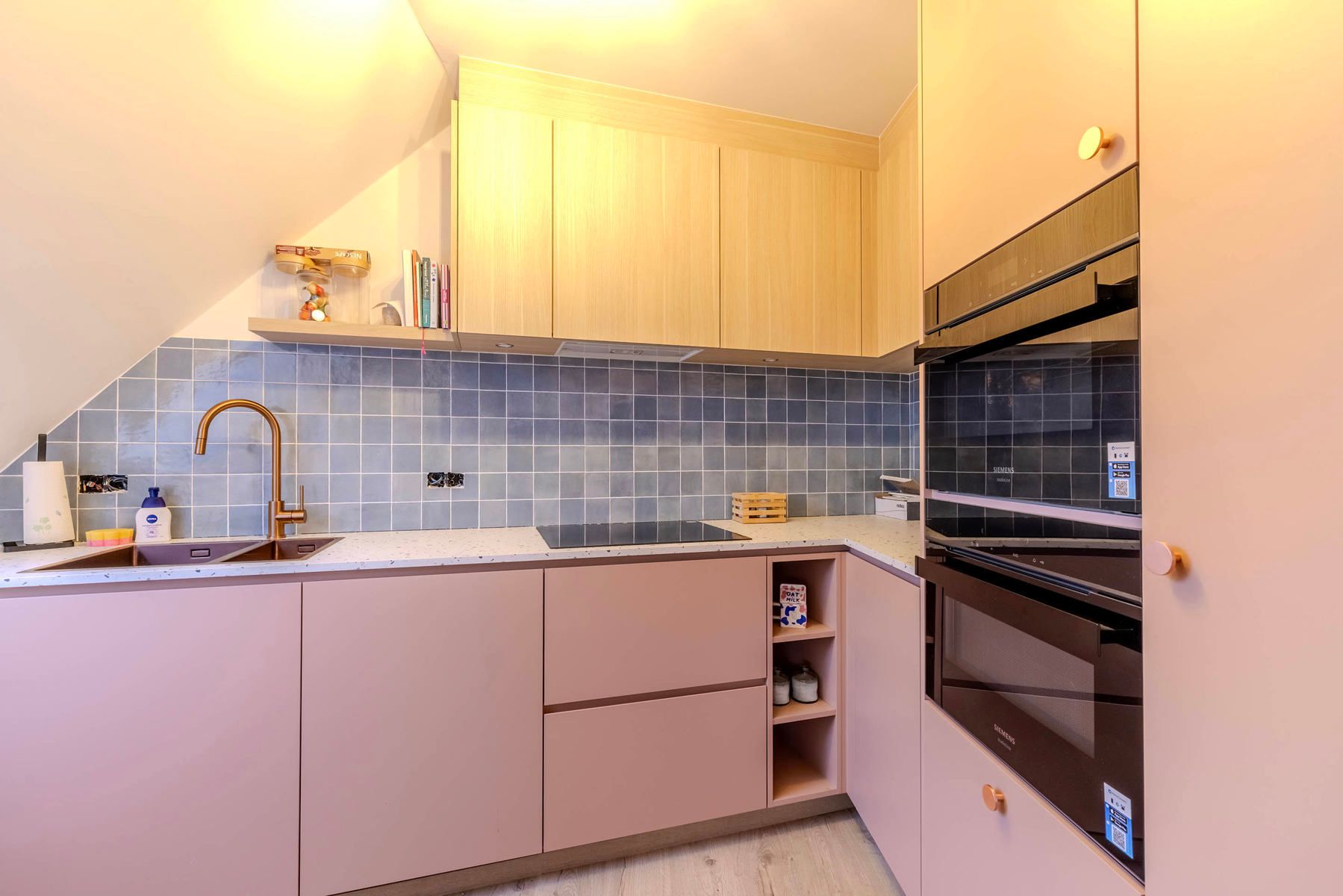 Instapklaar dakapp met 1slpk, 2x terras en kelder foto 6