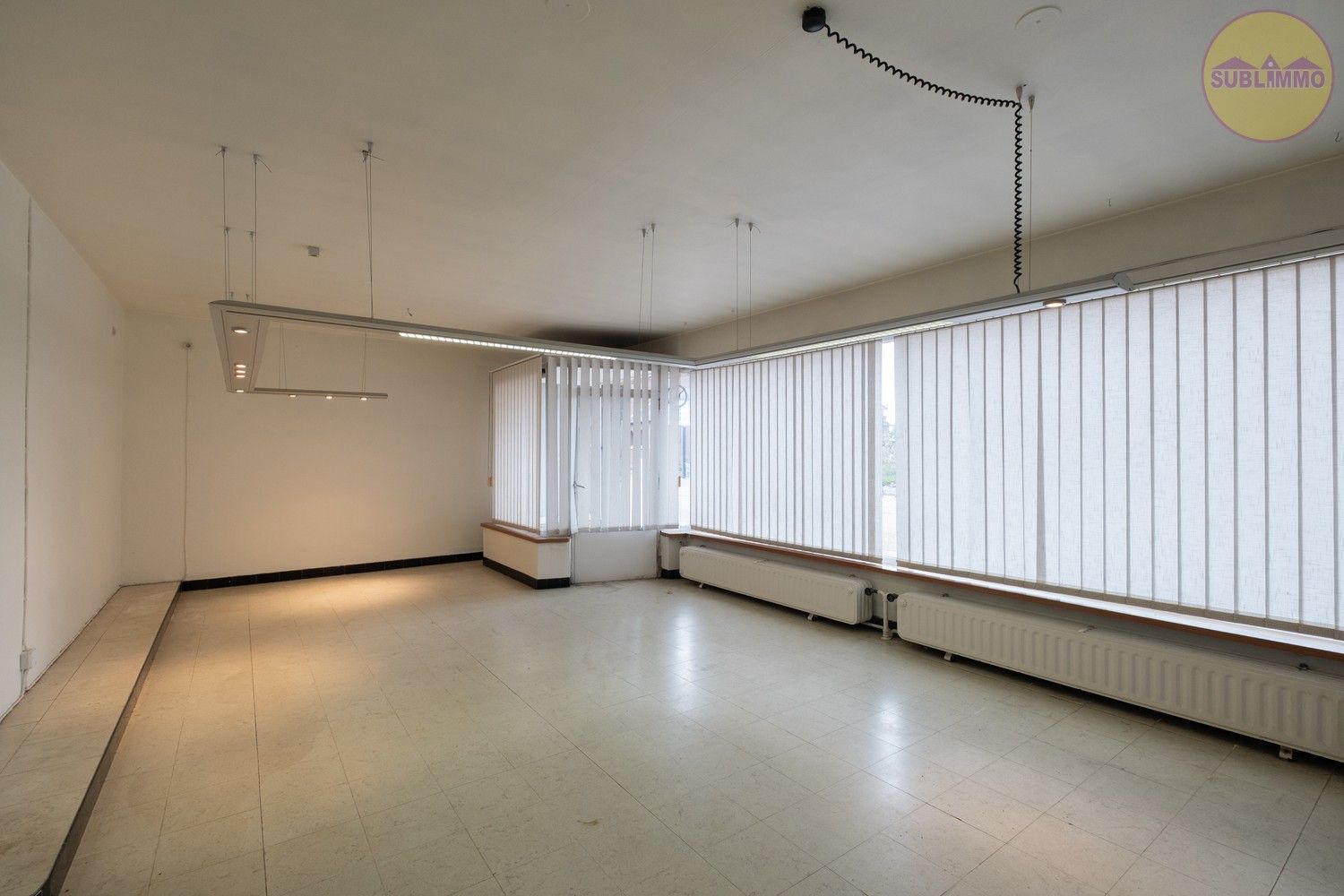 Op te frissen handelswoning met 5 slaapkamers te Tessenderlo-Ham foto 3