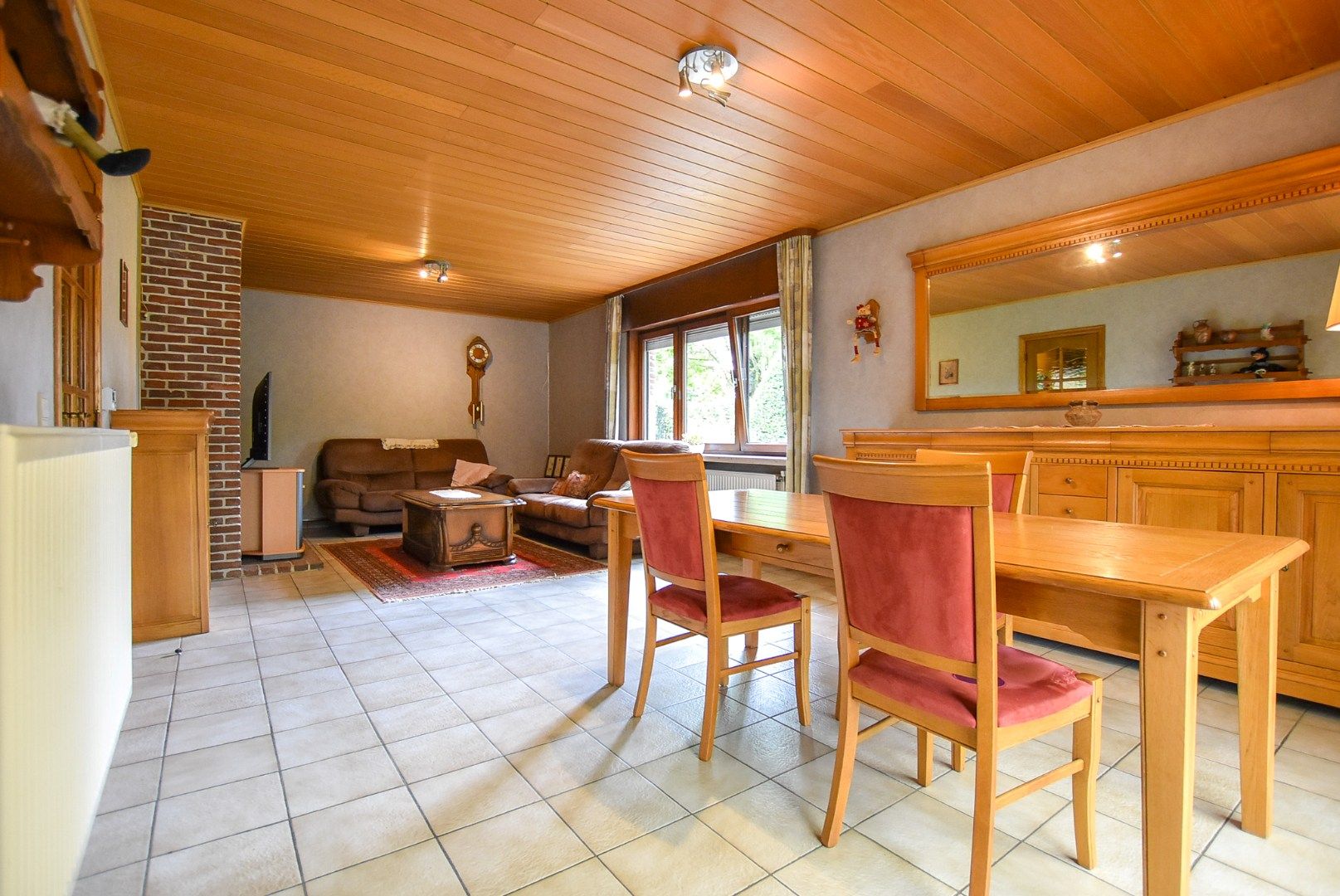 Charmante bungalow met 3 (mog. 4) slaapkamers in een rustige wijk en doodlopende straat van Nieuwpoort op 637m² foto 6