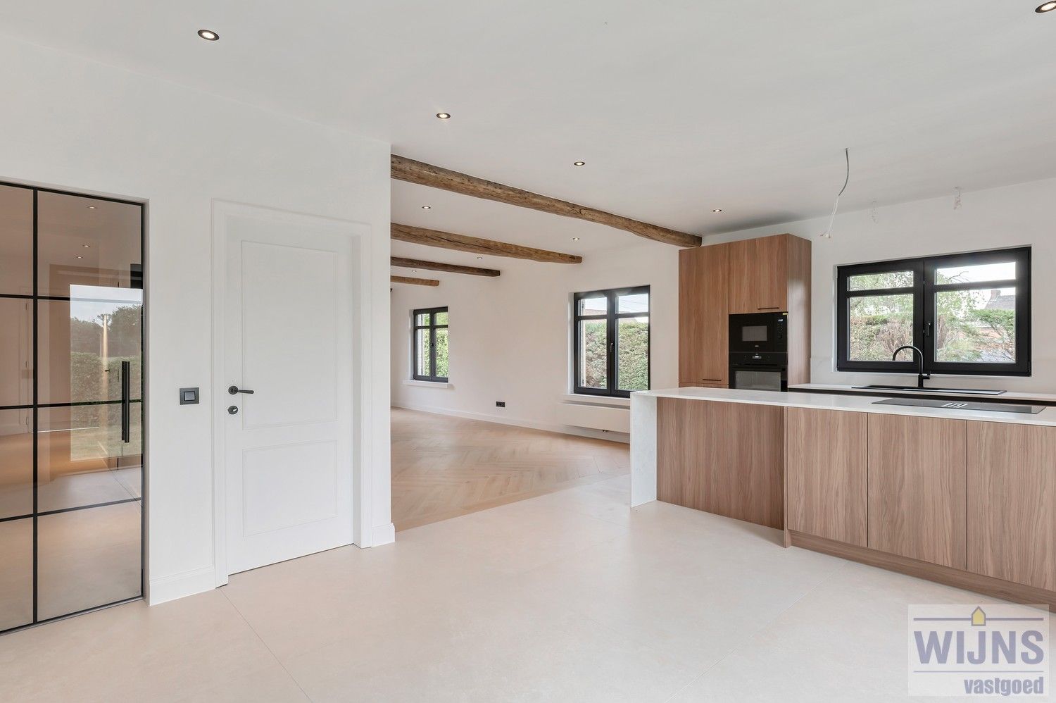 Charmante woning in hoevestijl foto 17