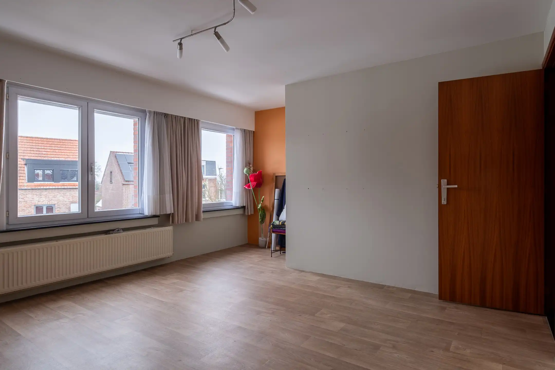 Bel-etage met ruimte op elke verdieping in Emblem (Ranst) foto 15