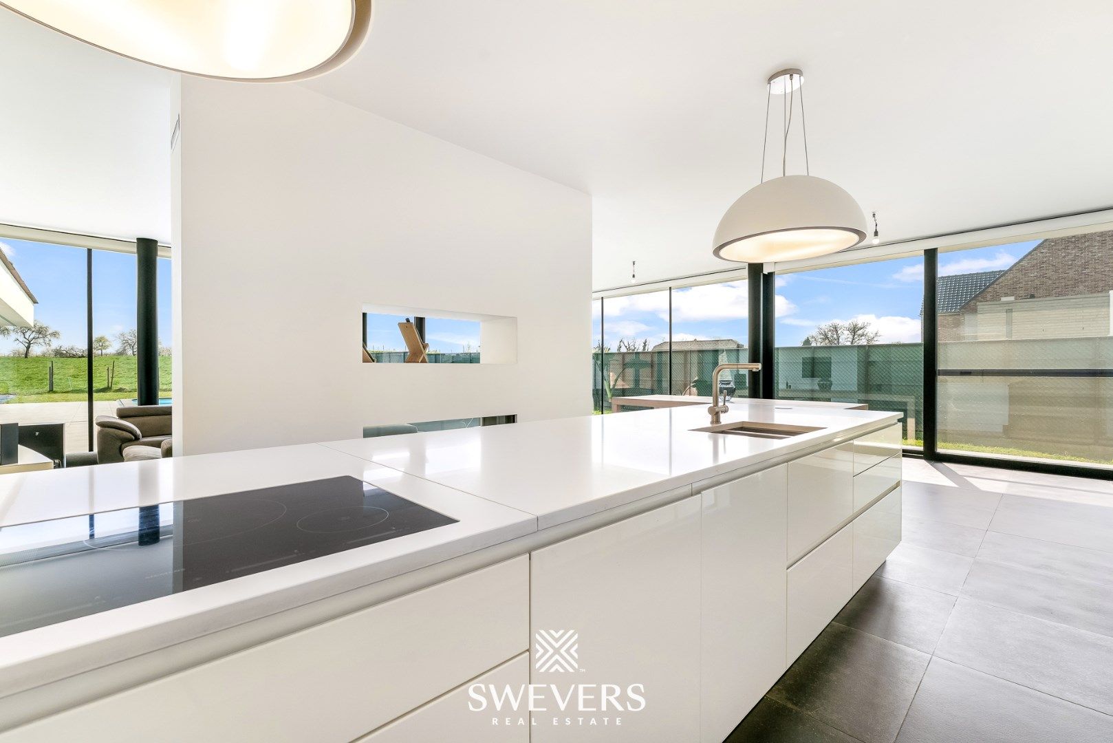 Exclusieve energiezuinige villa met zwembad en poolhouse  foto 9