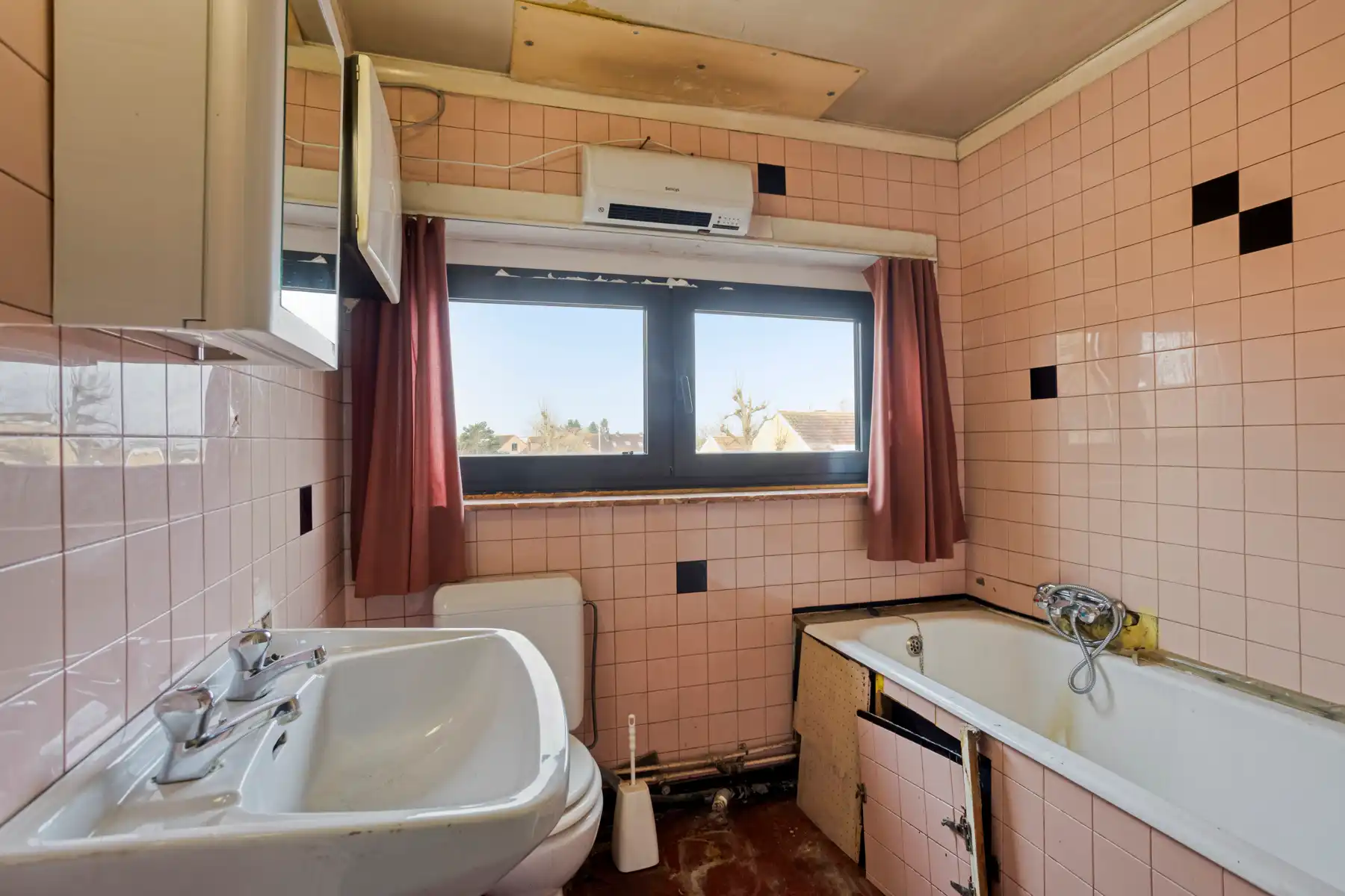 Te renoveren Charmewoning op centrale ligging foto 14