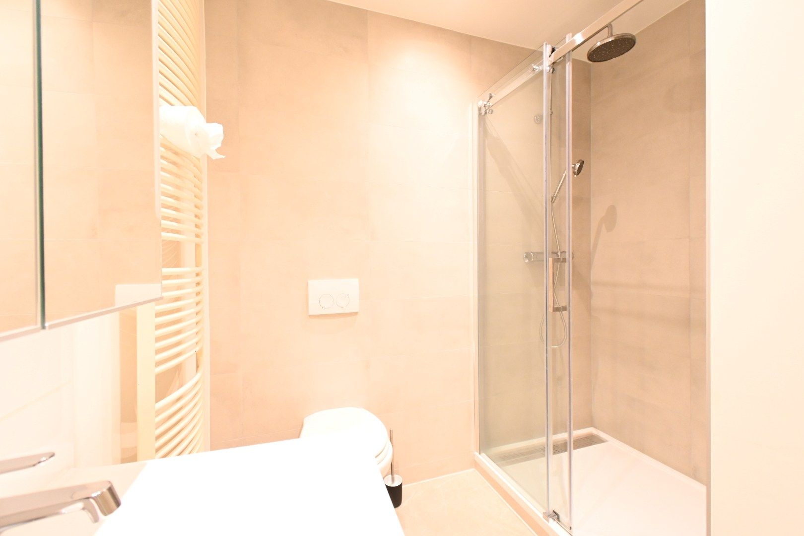 Gezellig gerenoveerd huisje met terras en tuintje op zeer rustige landelijke ligging foto 15