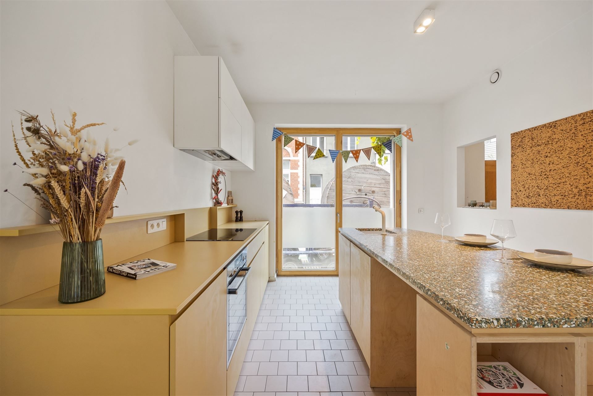 Lichtrijke en Energiezuinige Gezinswoning met Dakterras foto 3