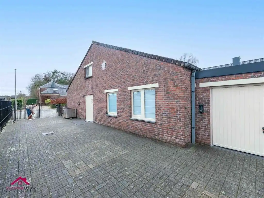 Charmante, vrijstaande woning foto 5