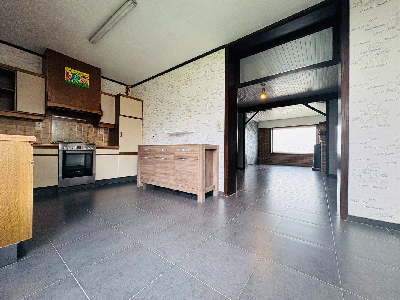 Centraal gelegen woning op perceel van ca. 1250m2! foto 5